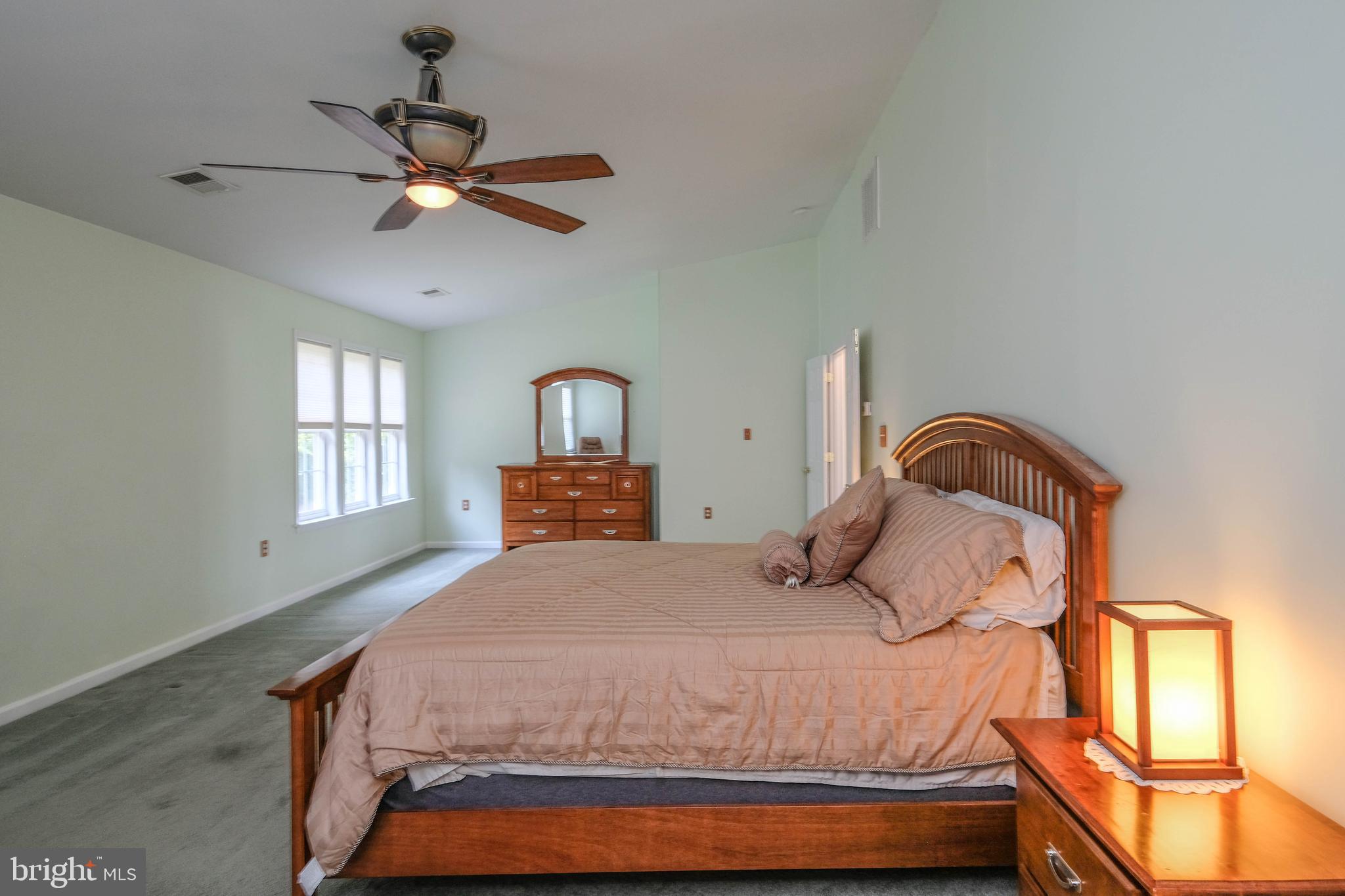 WILLOW SPRINGS ACRES - Residential