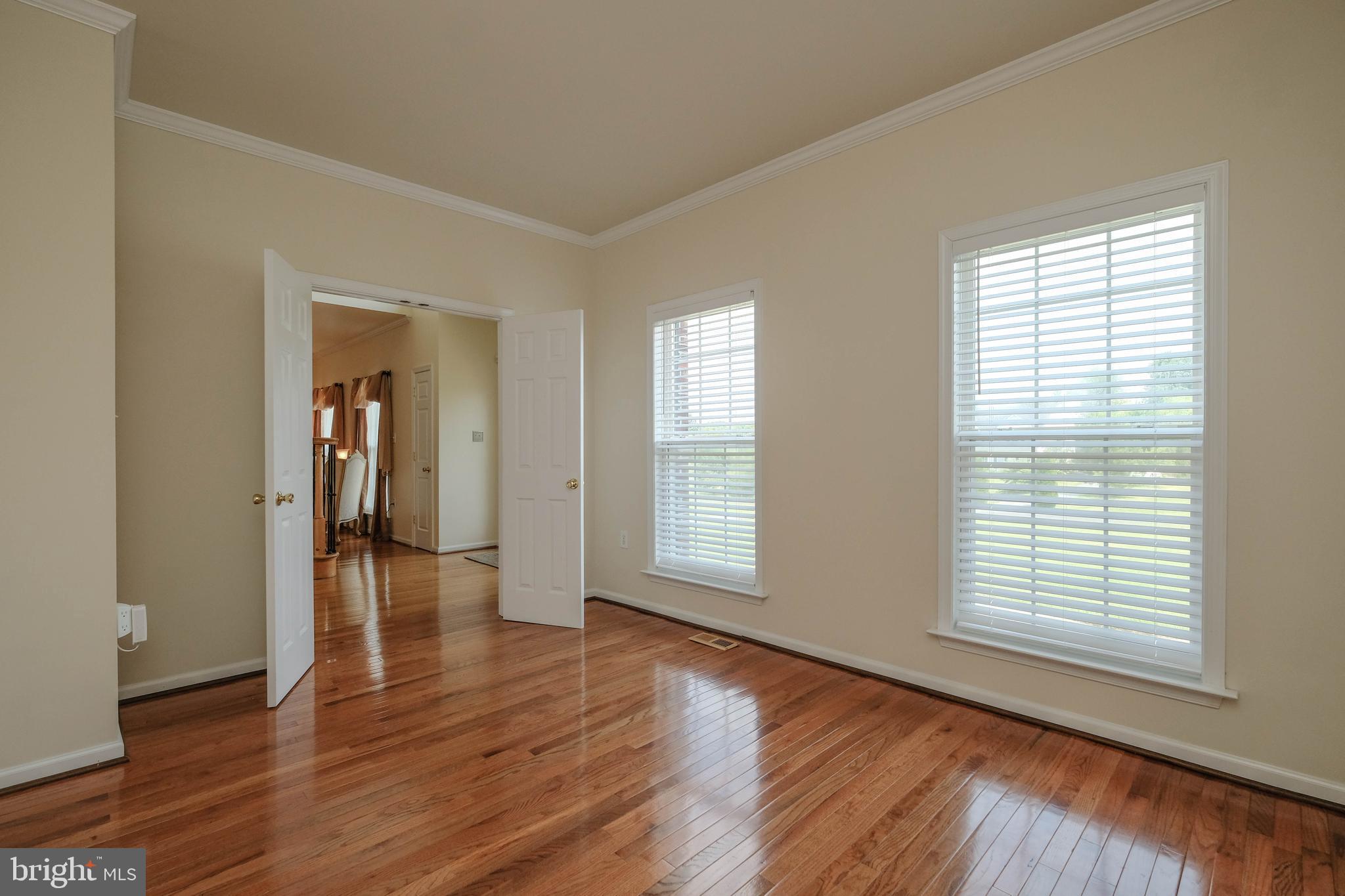 WILLOW SPRINGS ACRES - Residential