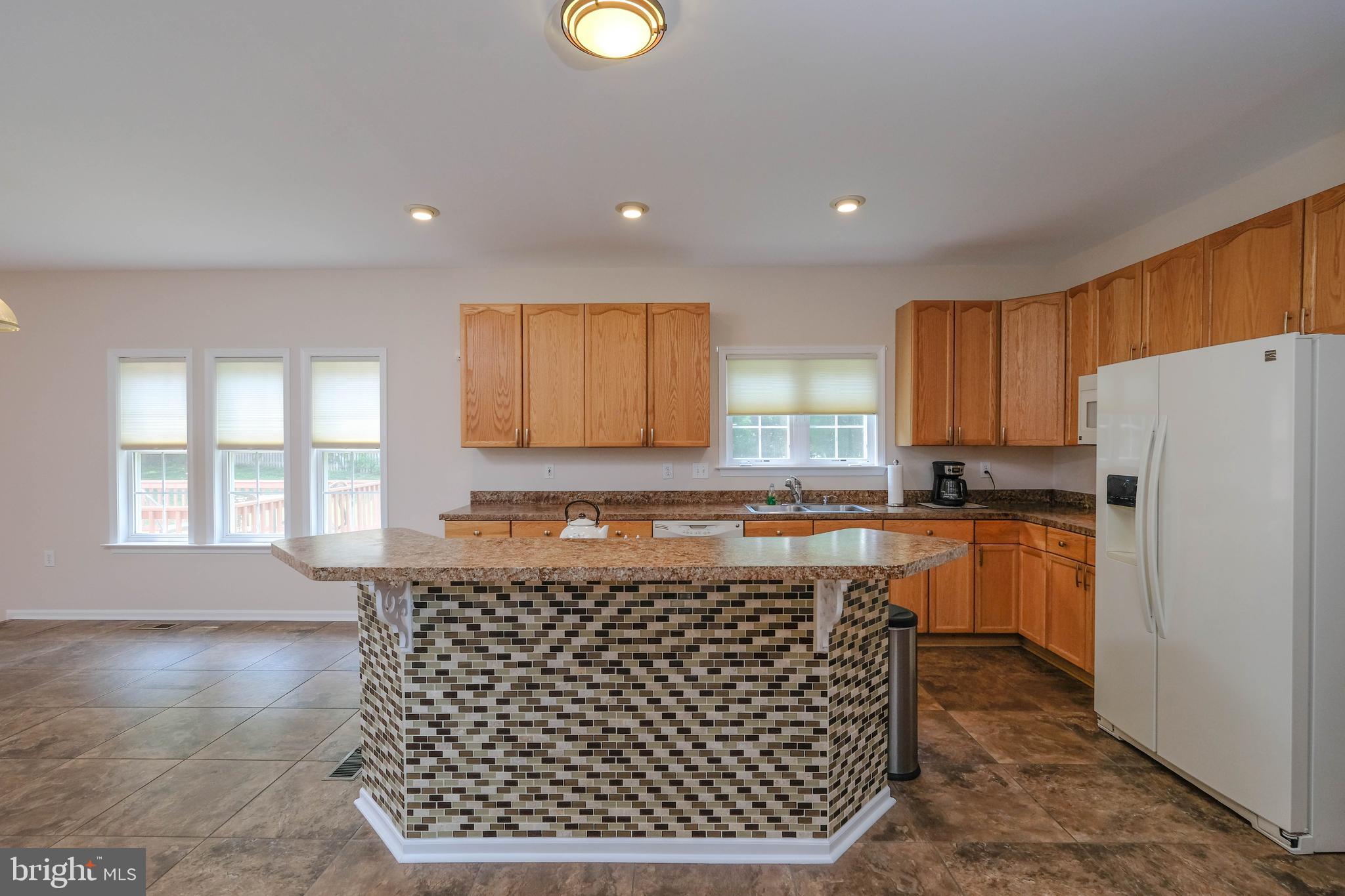 WILLOW SPRINGS ACRES - Residential