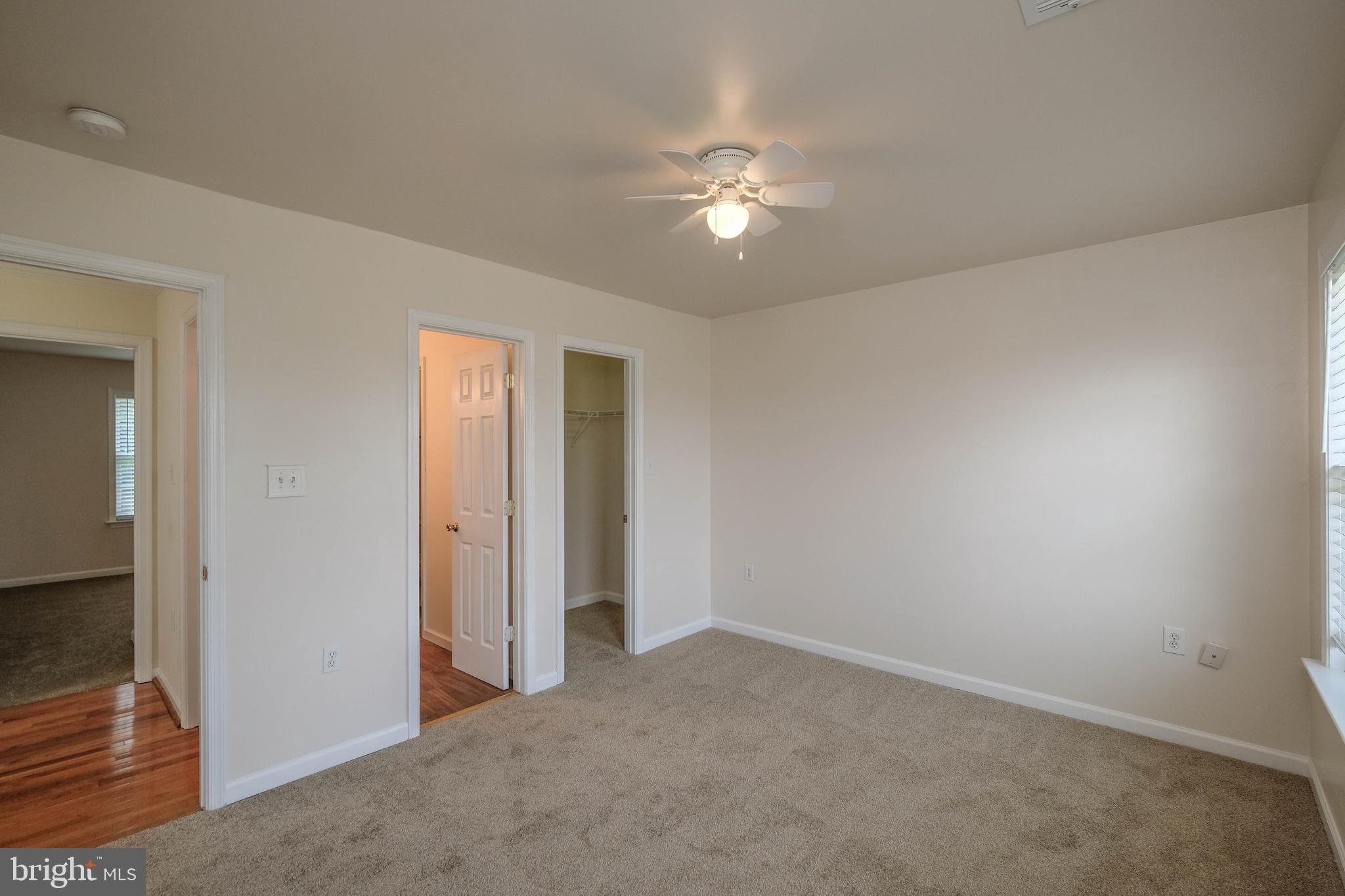 WILLOW SPRINGS ACRES - Residential