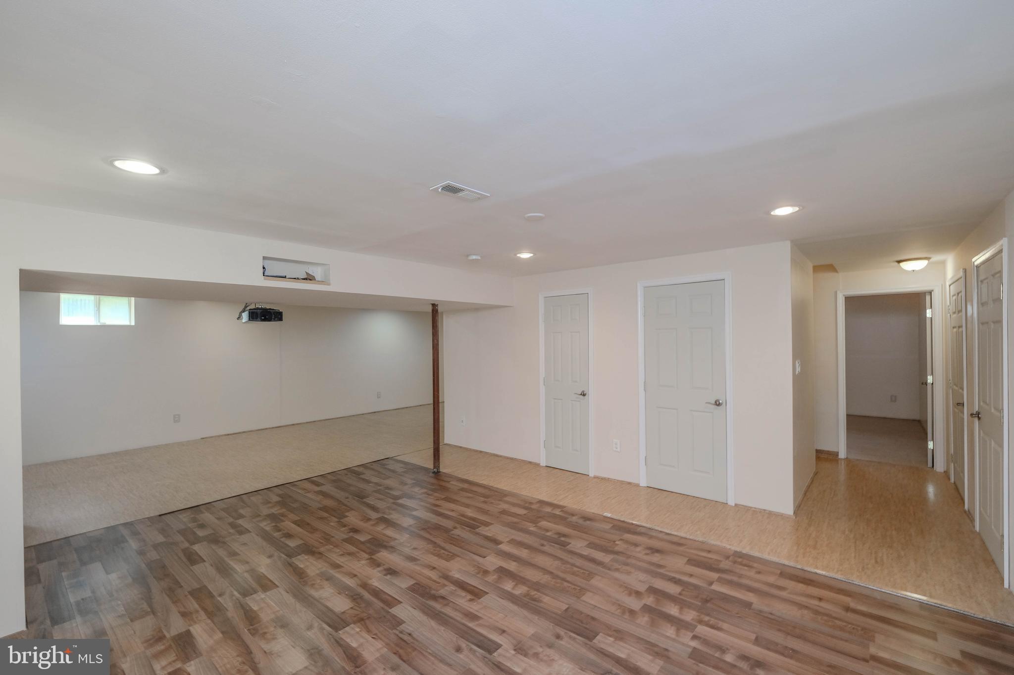 WILLOW SPRINGS ACRES - Residential