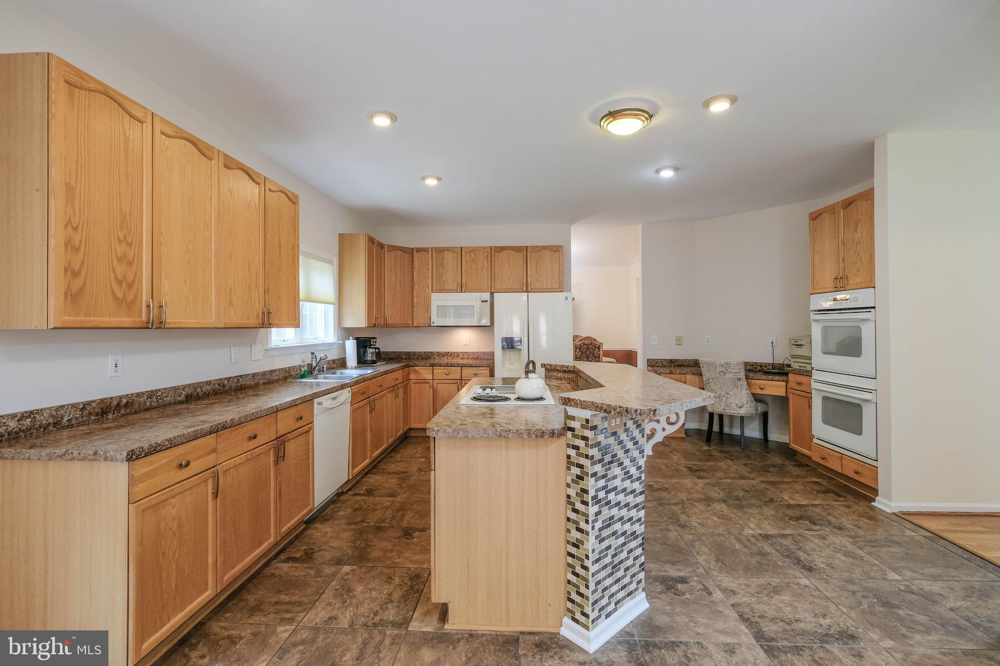 WILLOW SPRINGS ACRES - Residential