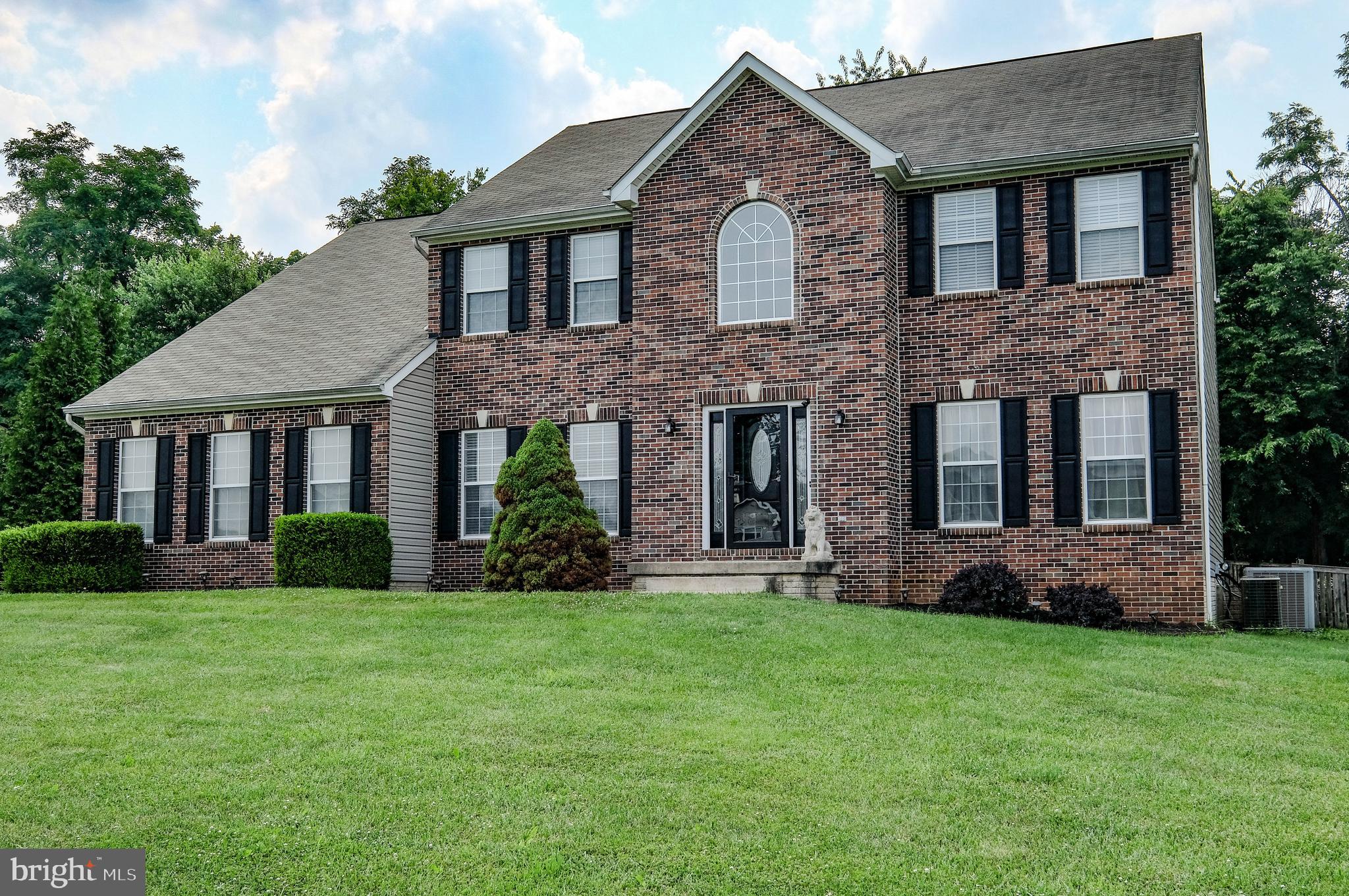 WILLOW SPRINGS ACRES - Residential