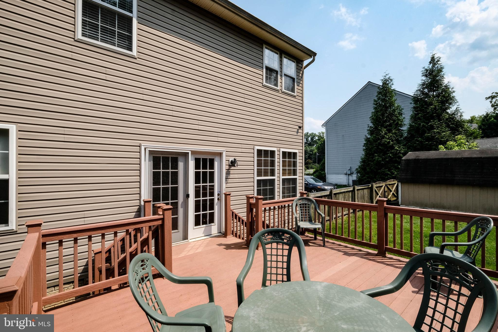 WILLOW SPRINGS ACRES - Residential