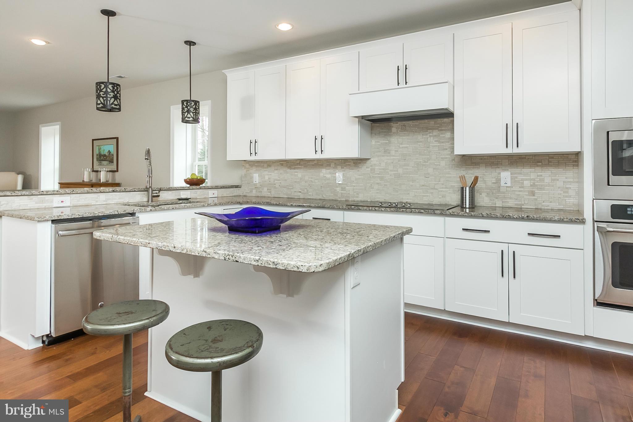 FALLS ROAD CORRIDOR - Residential