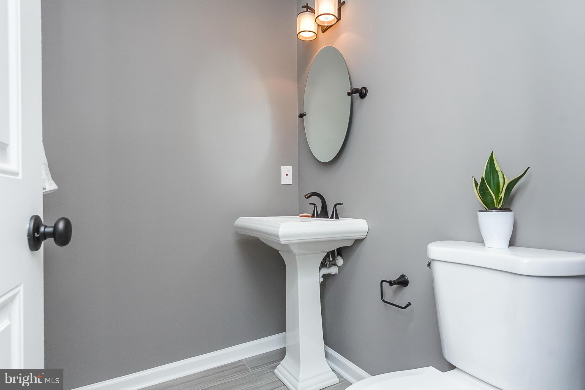 FALLS ROAD CORRIDOR - Residential