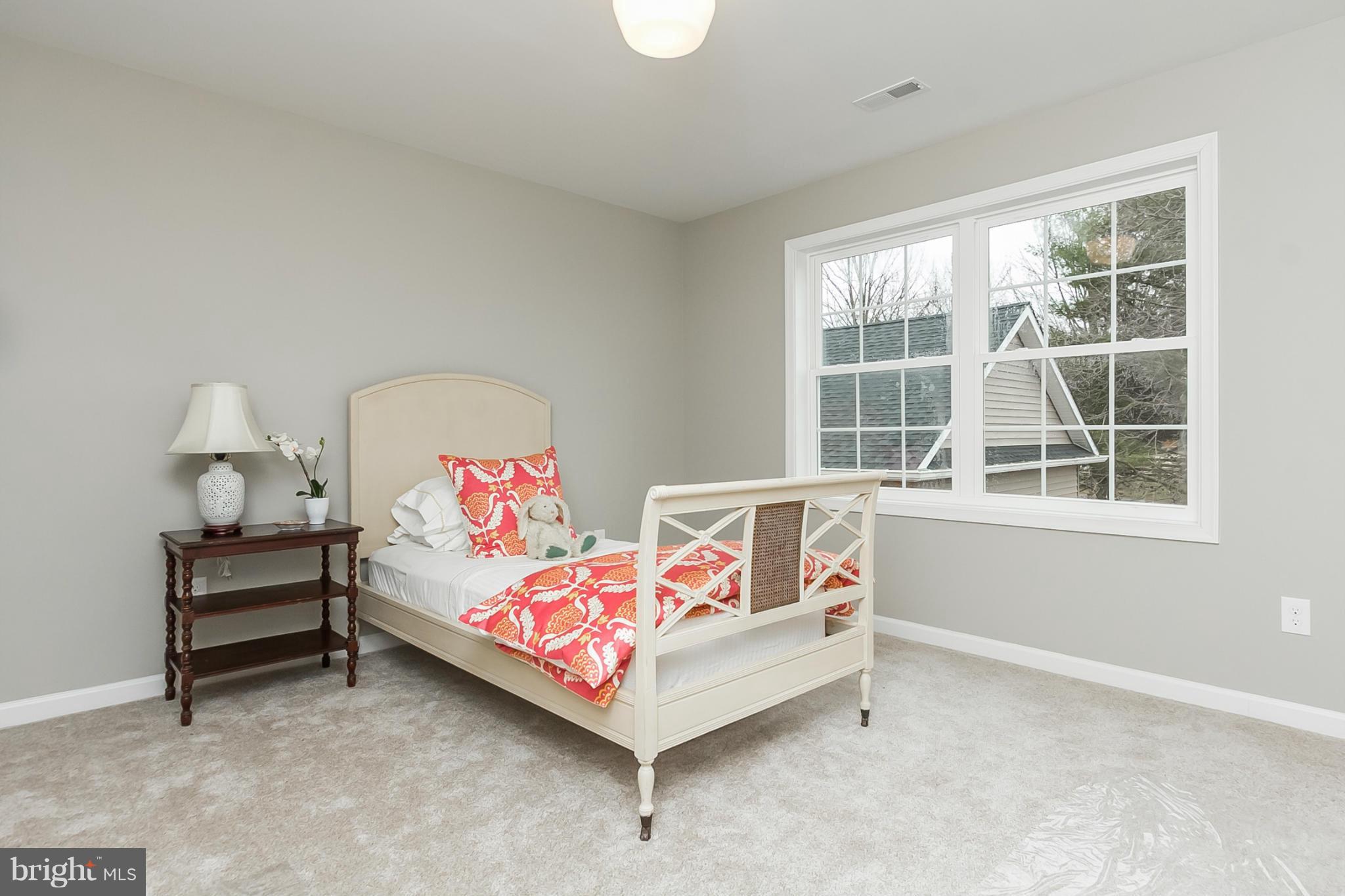 FALLS ROAD CORRIDOR - Residential