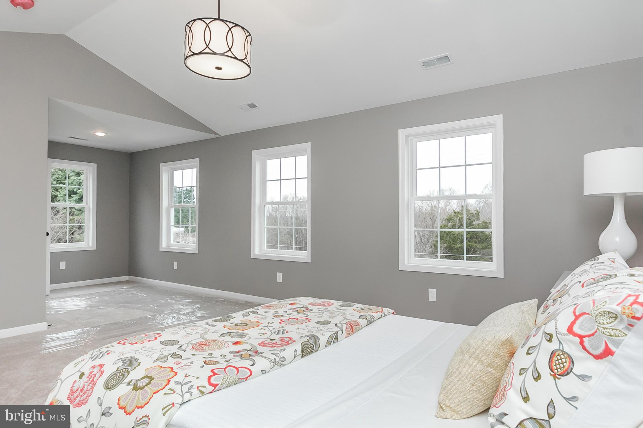 FALLS ROAD CORRIDOR - Residential