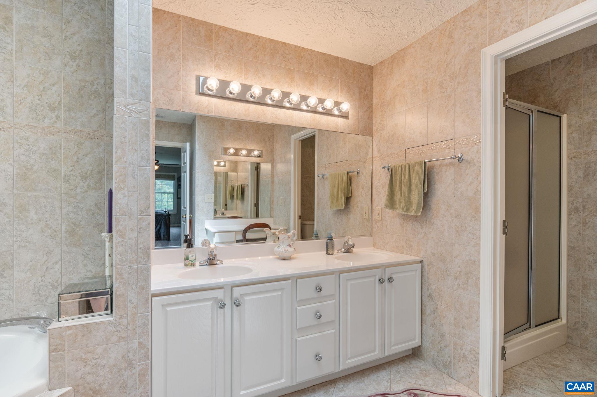 KESWICK GLEN - Residential