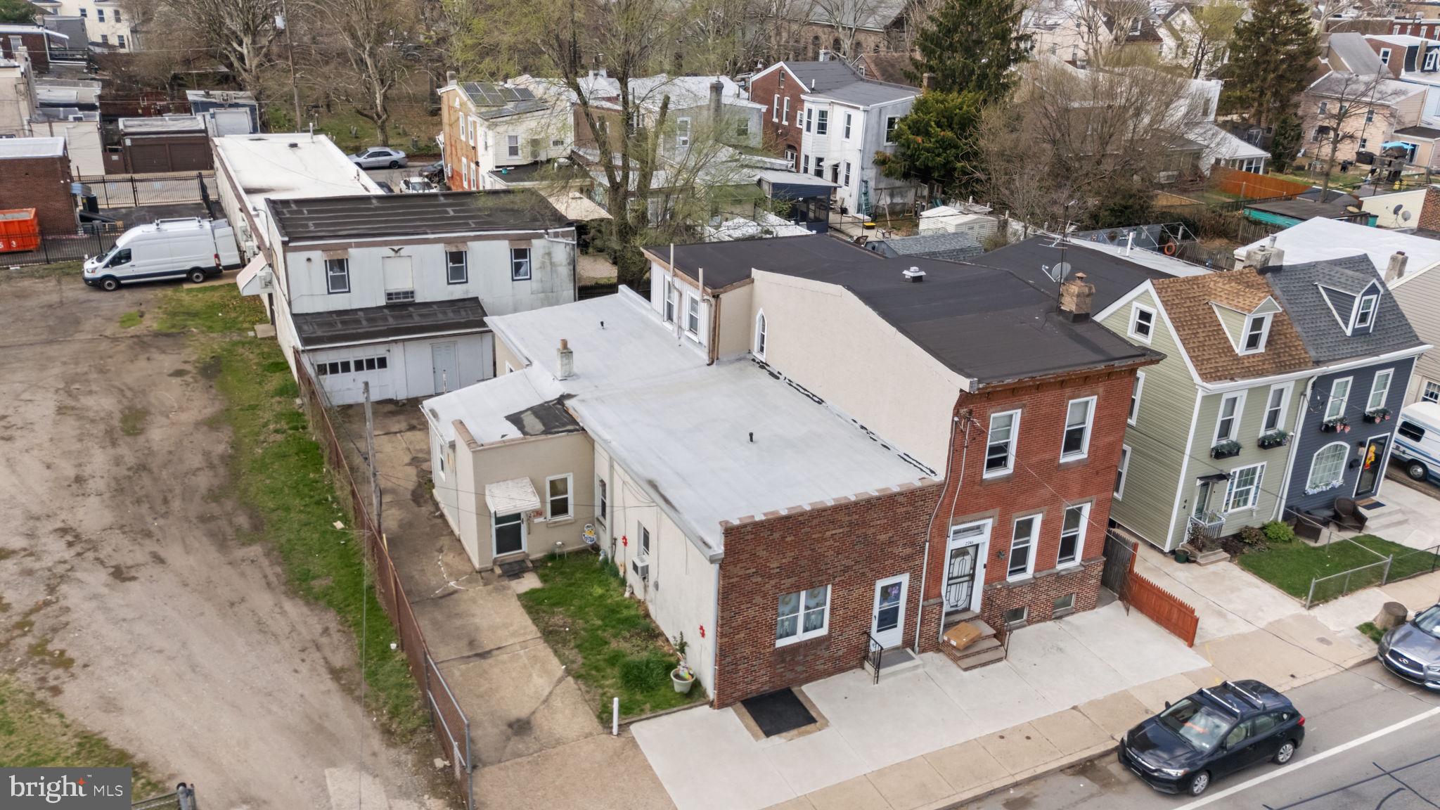 BRIDESBURG - Commercial Sale