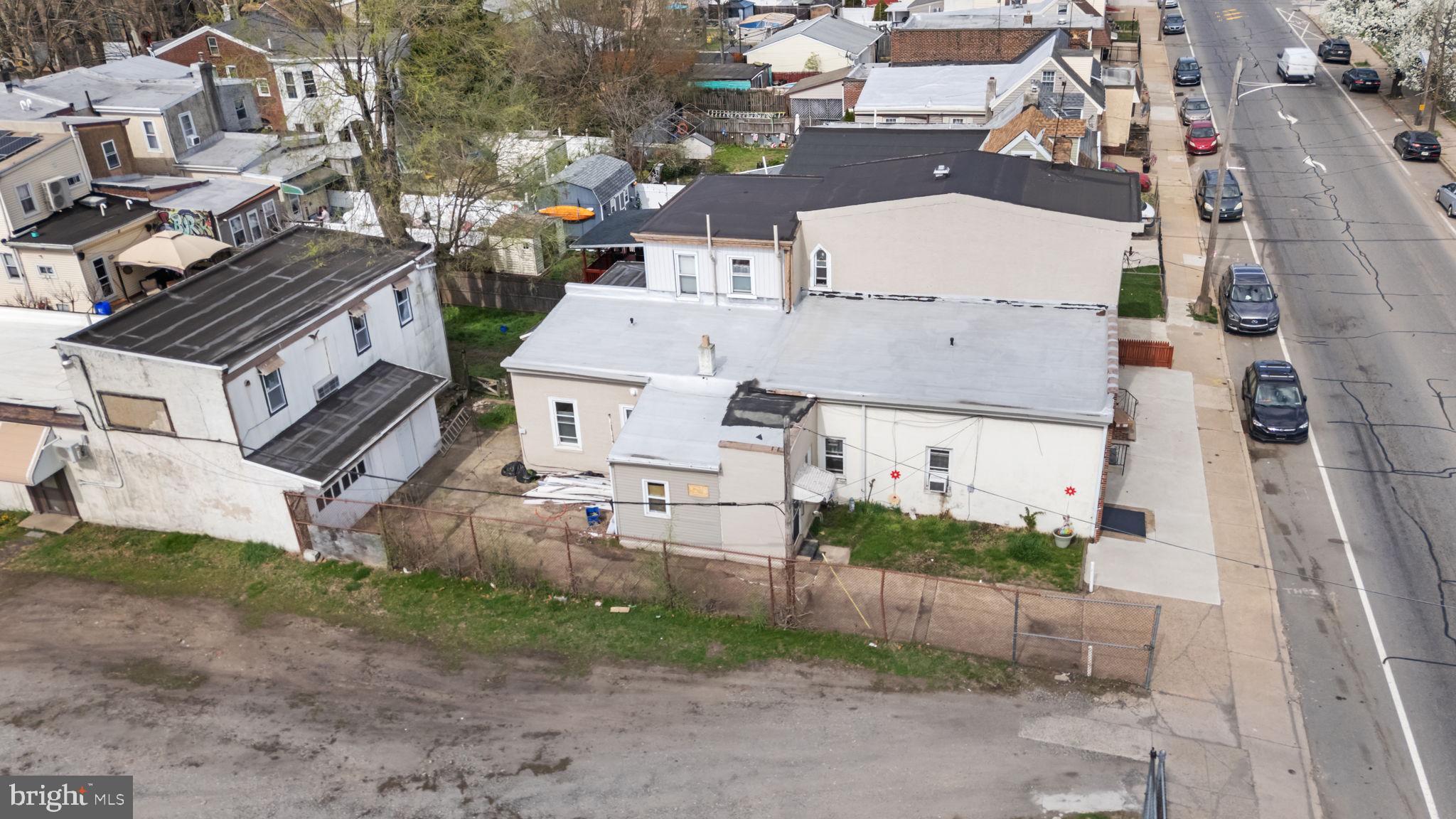 BRIDESBURG - Commercial Sale