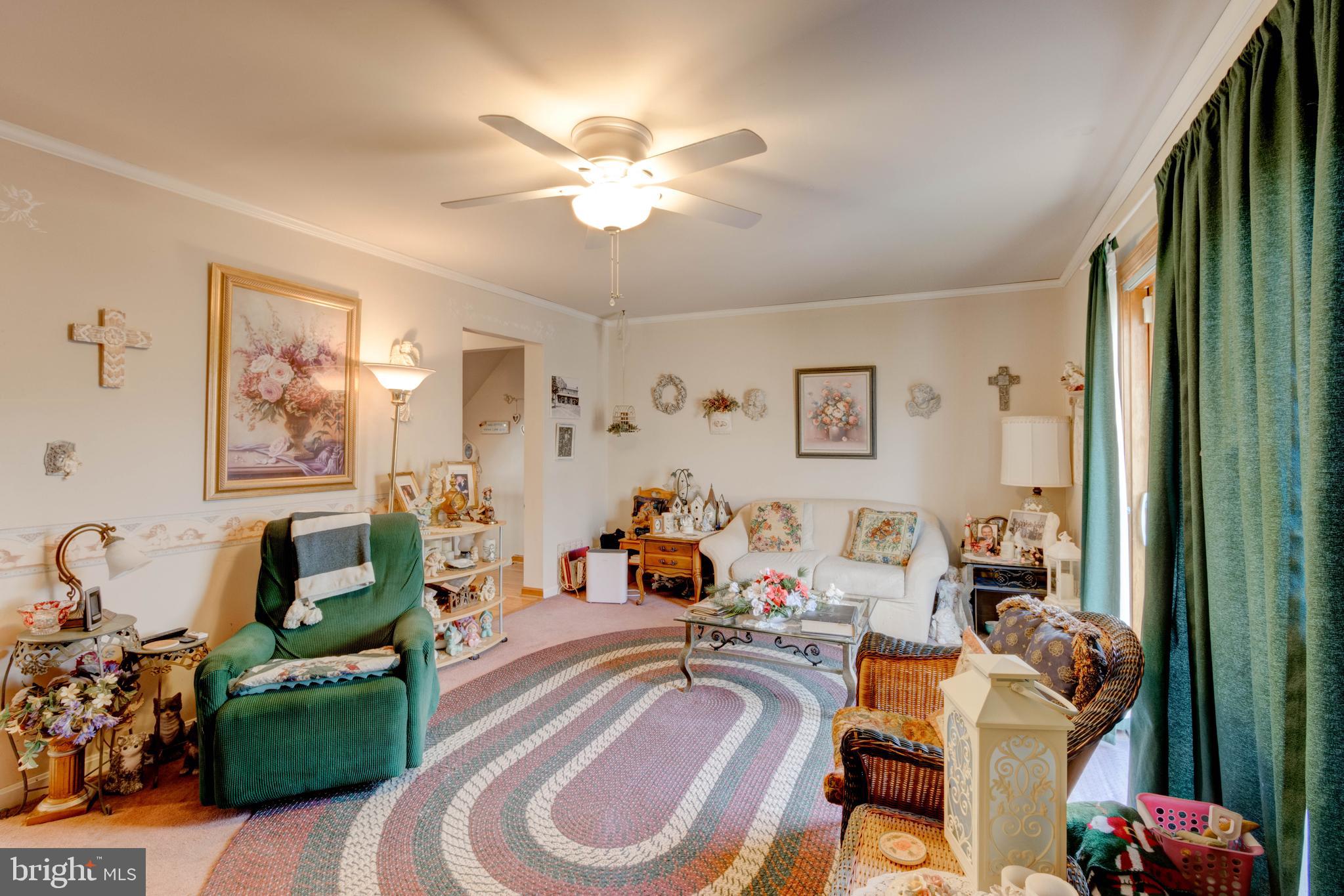 CROFTON SQUARE - Residential