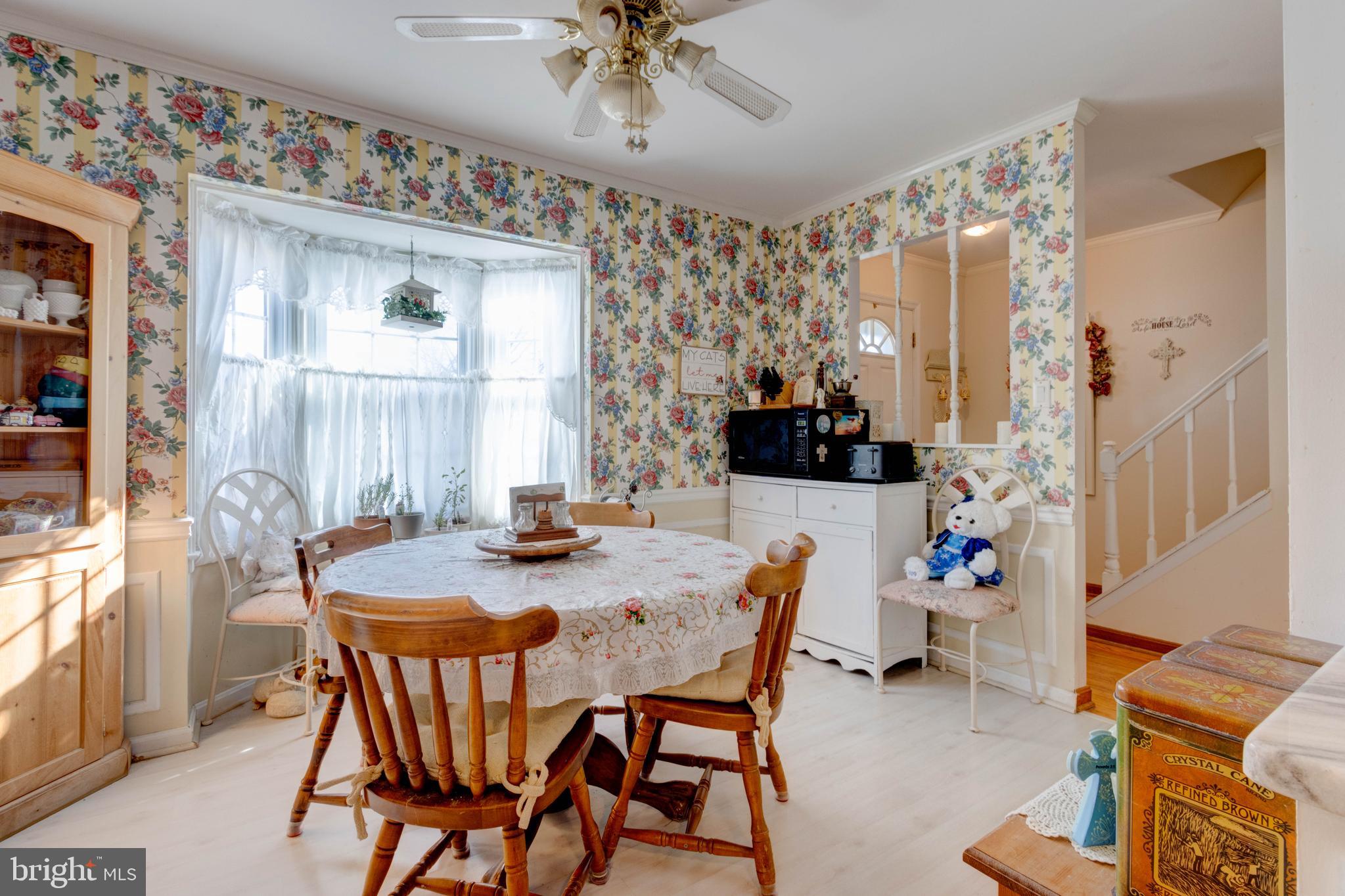 CROFTON SQUARE - Residential