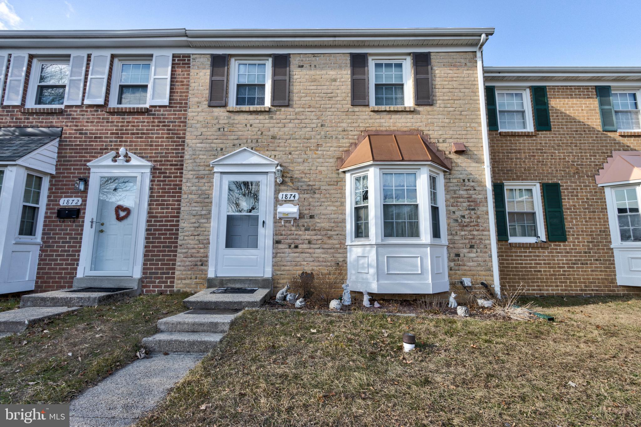 CROFTON SQUARE - Residential