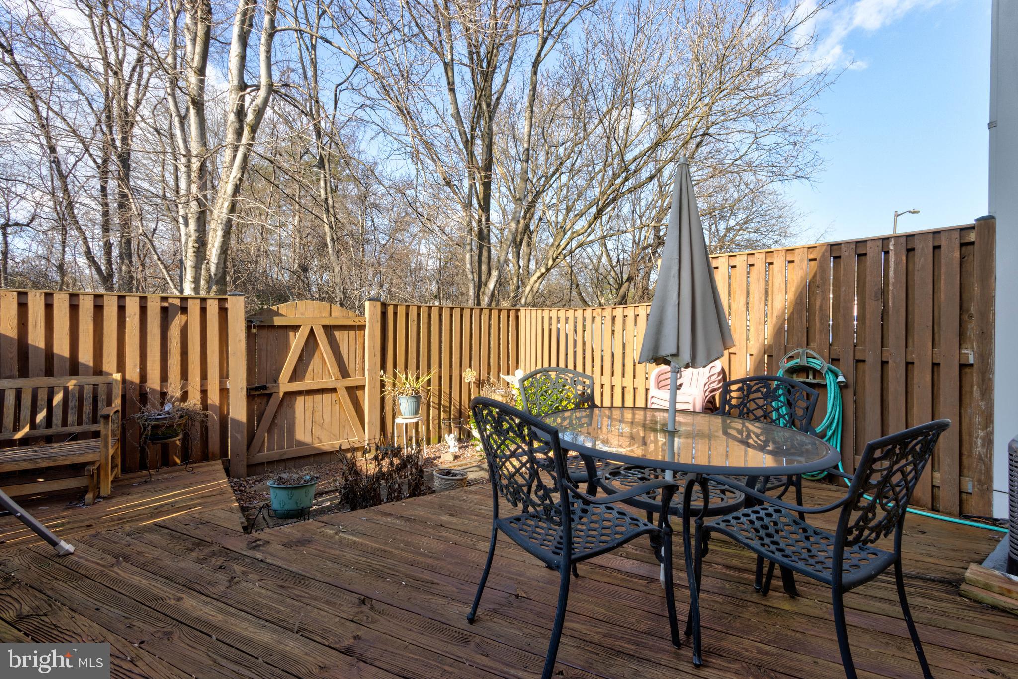 CROFTON SQUARE - Residential