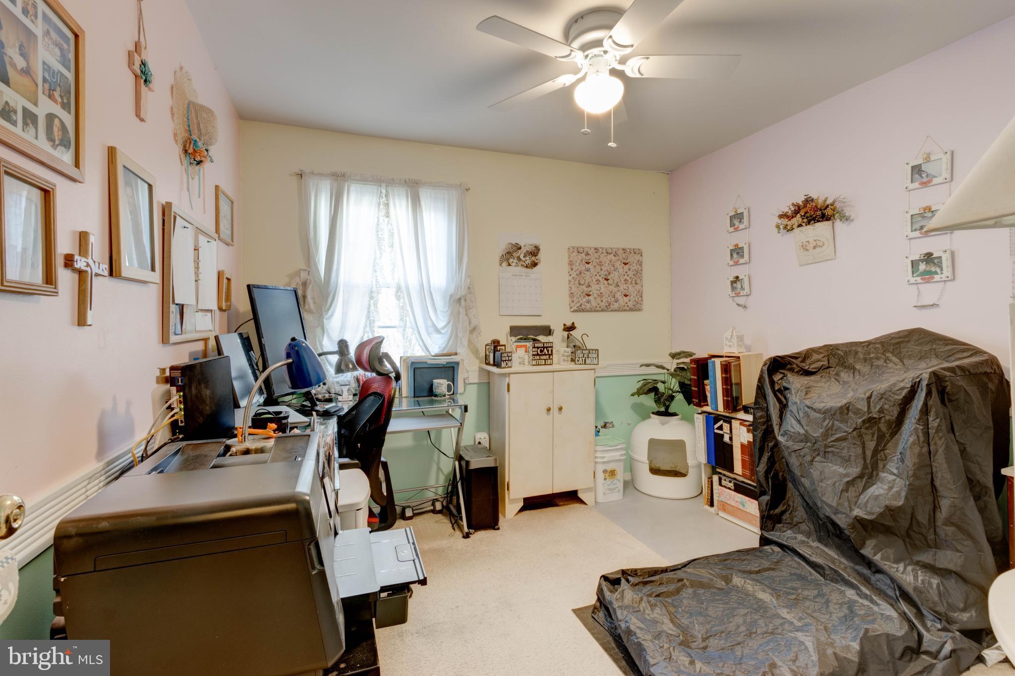 CROFTON SQUARE - Residential