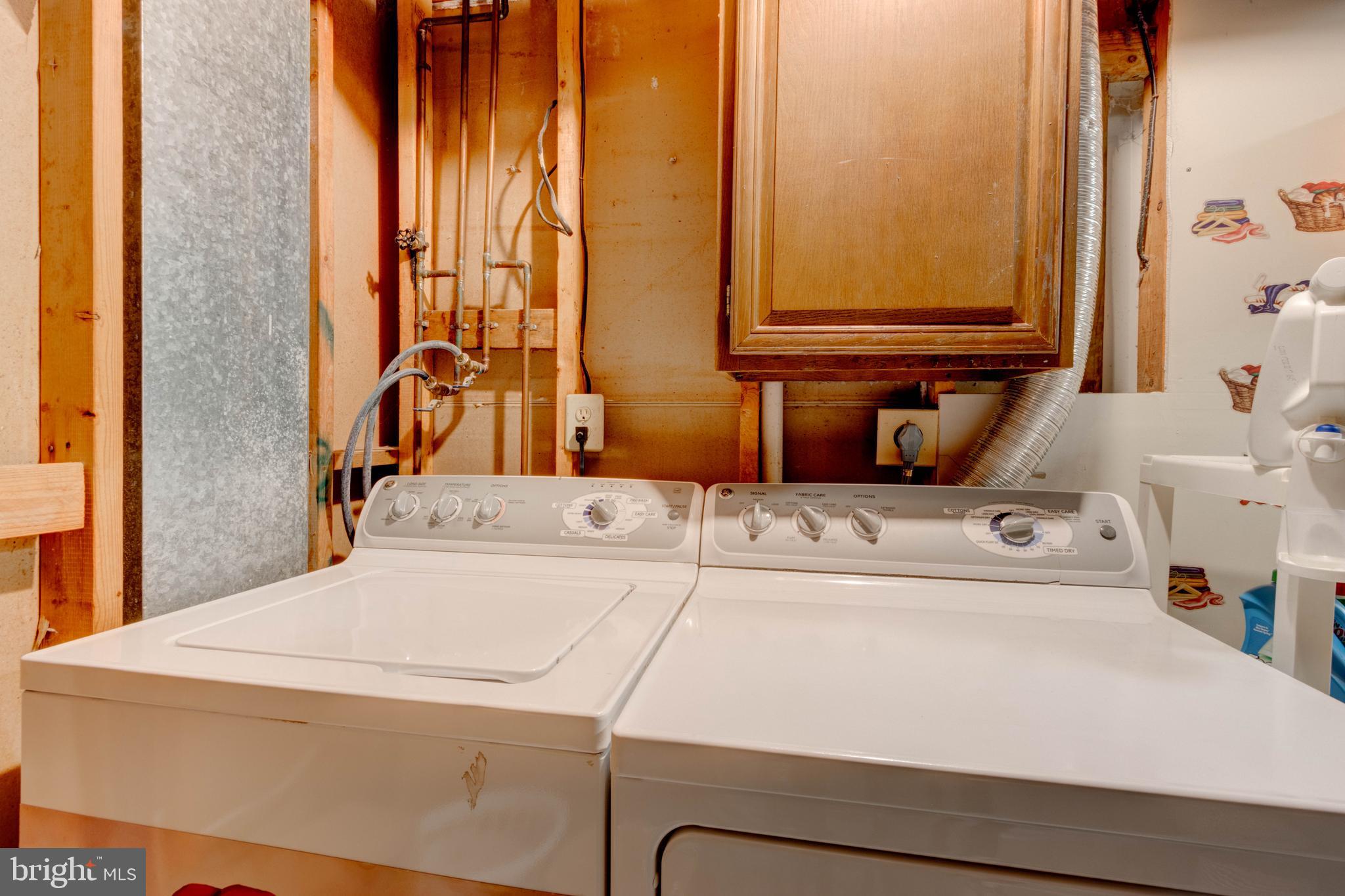 CROFTON SQUARE - Residential