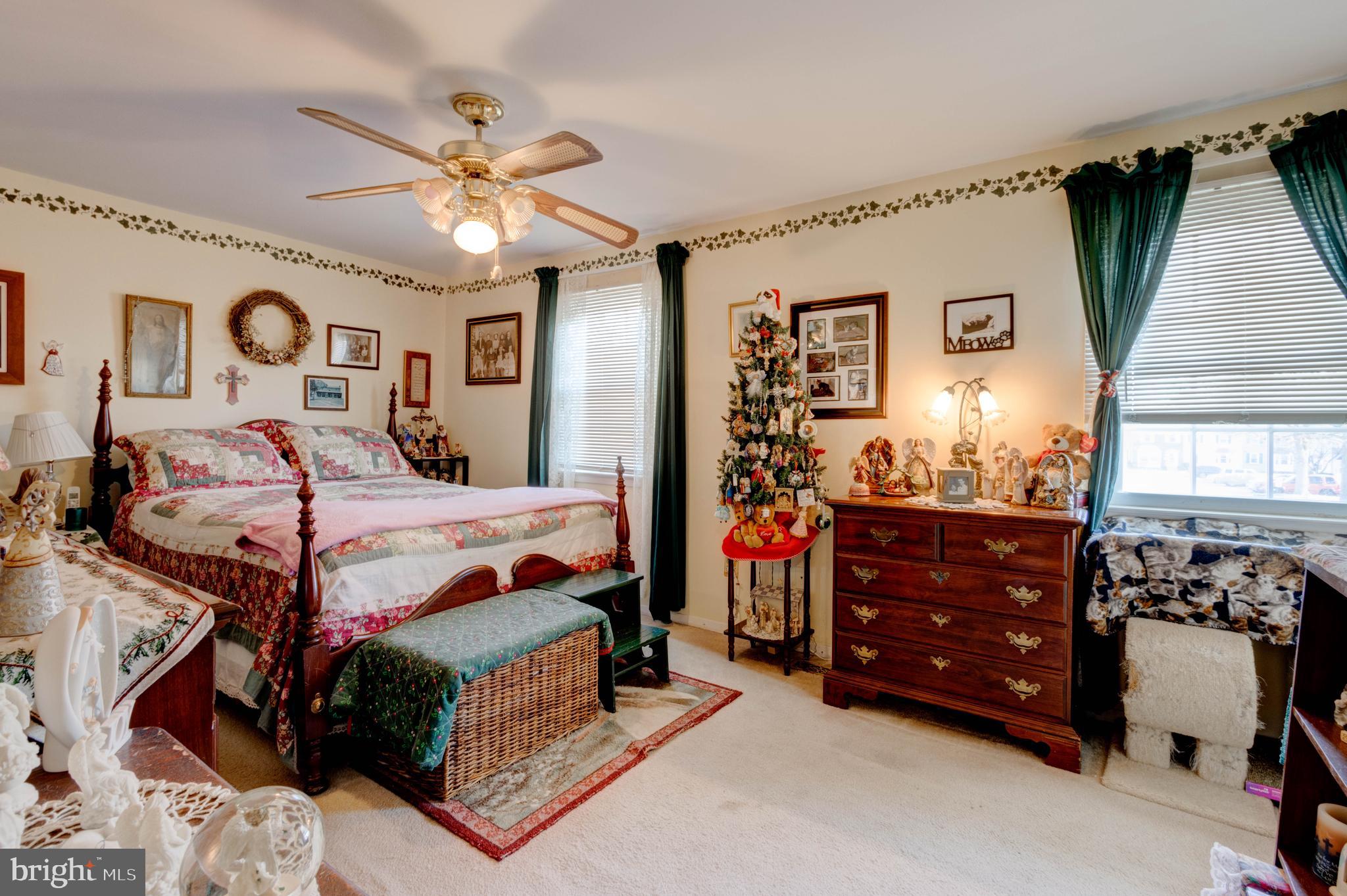 CROFTON SQUARE - Residential