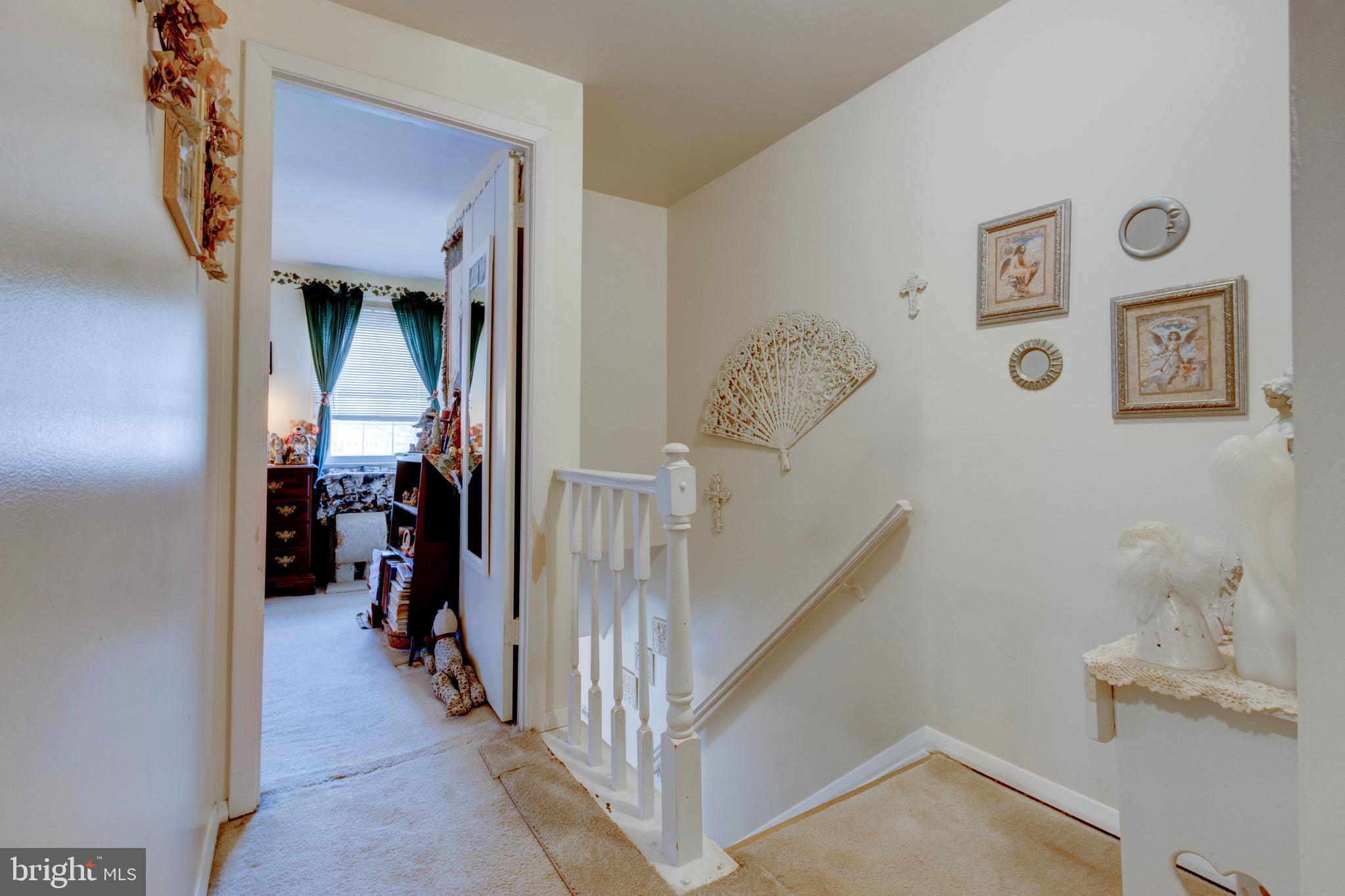 CROFTON SQUARE - Residential