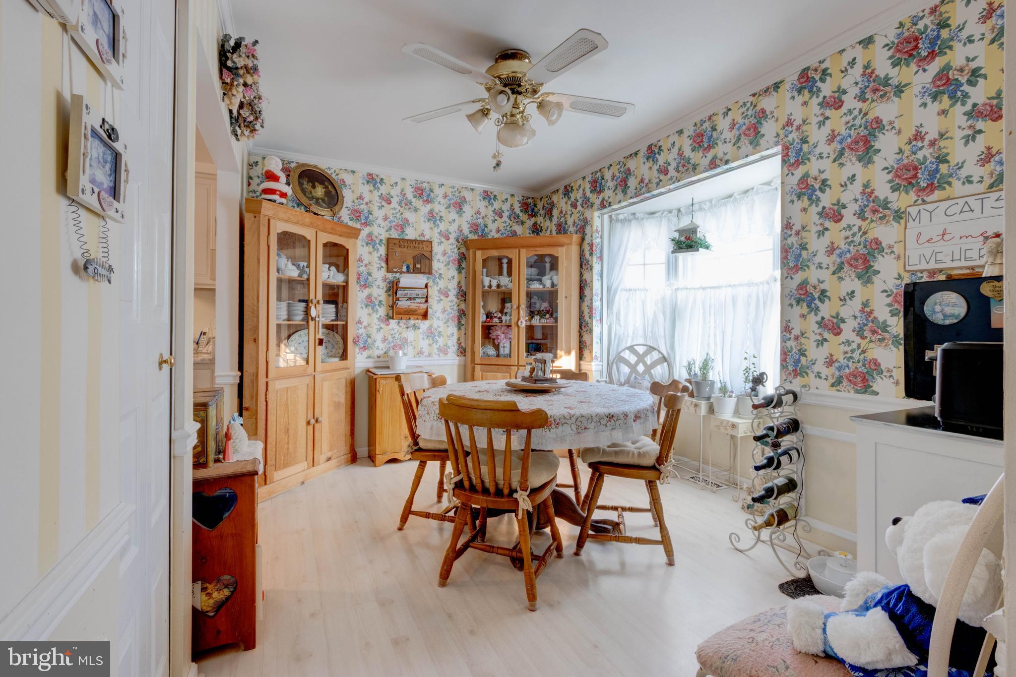 CROFTON SQUARE - Residential