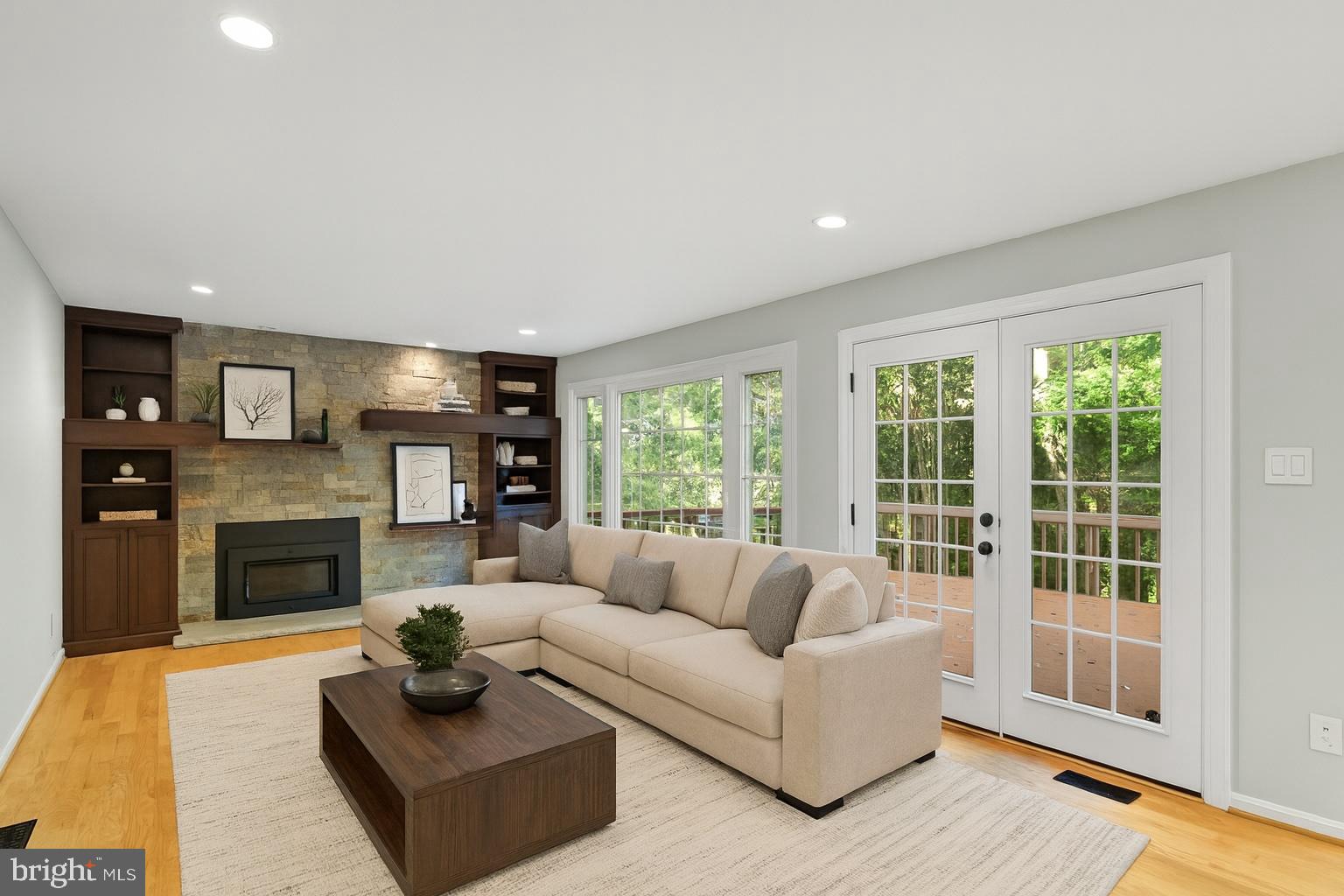 DEER FOREST - Residential Lease