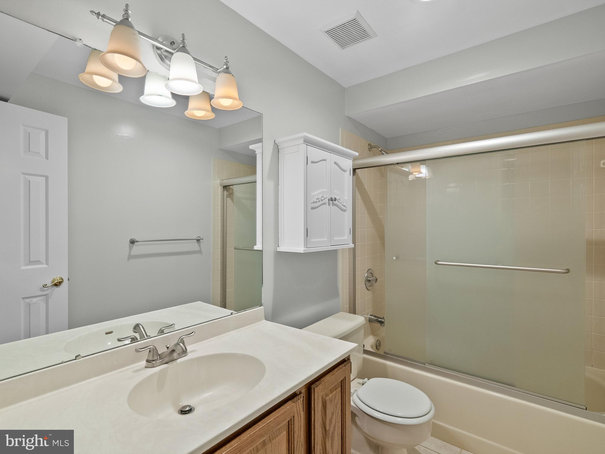 DEER FOREST - Residential Lease