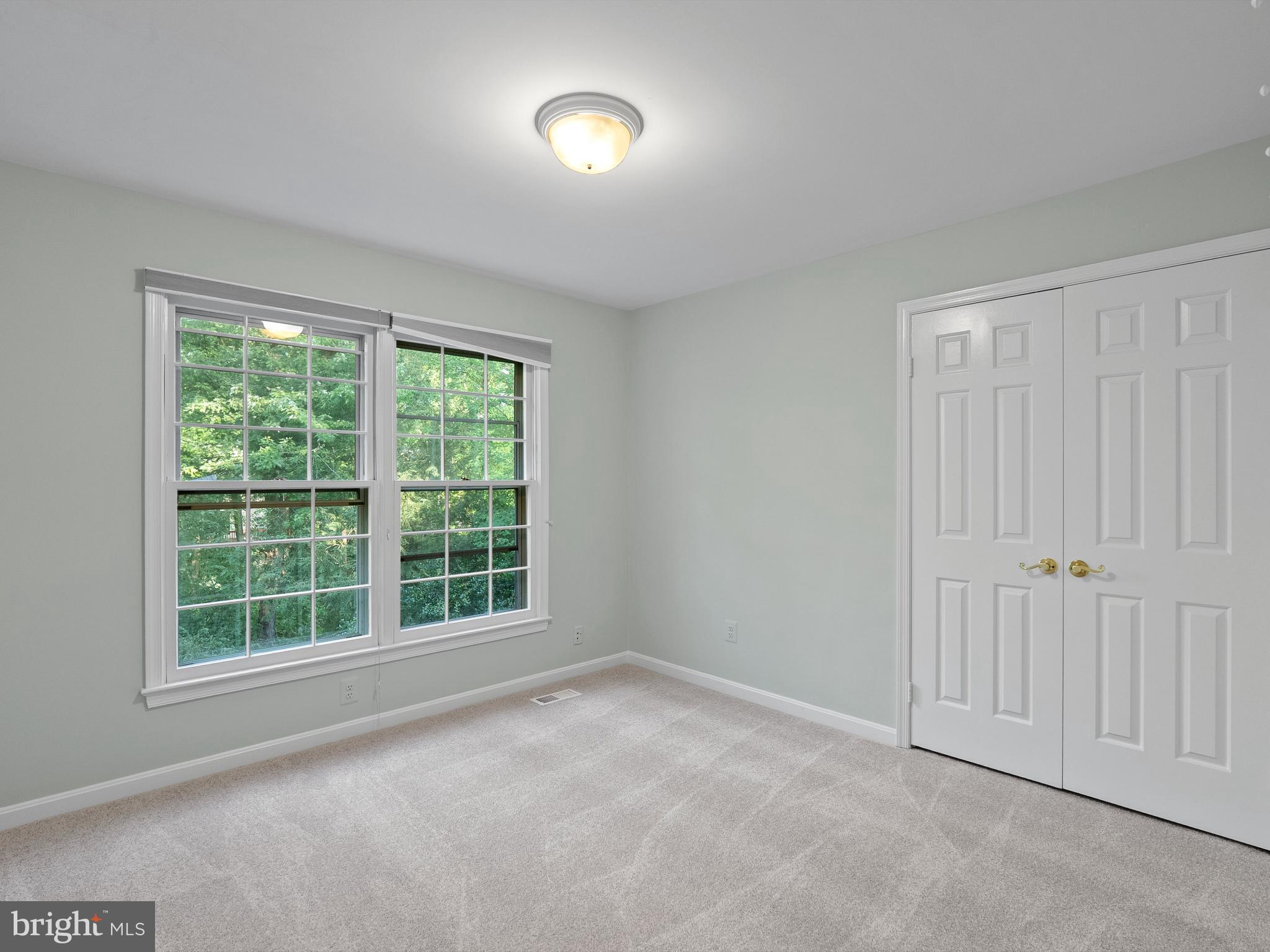 DEER FOREST - Residential Lease