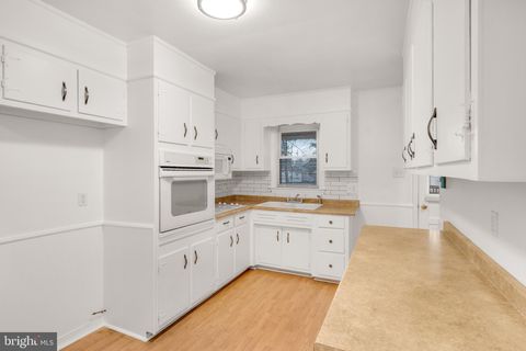 Tiny photo for 310 N Fairfax Boulevard, RANSON, WV 25438 (MLS # WVJF2022780)