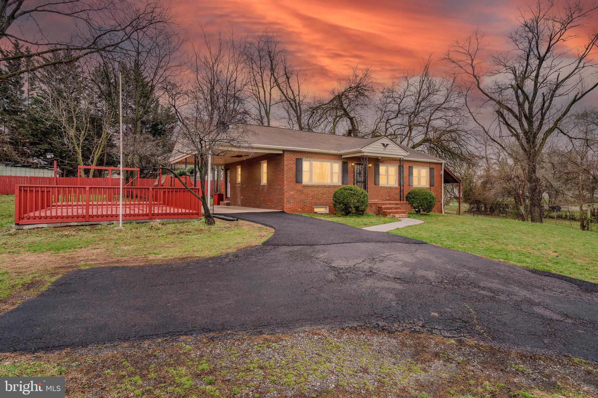 310 N FAIRFAX BOULEVARD