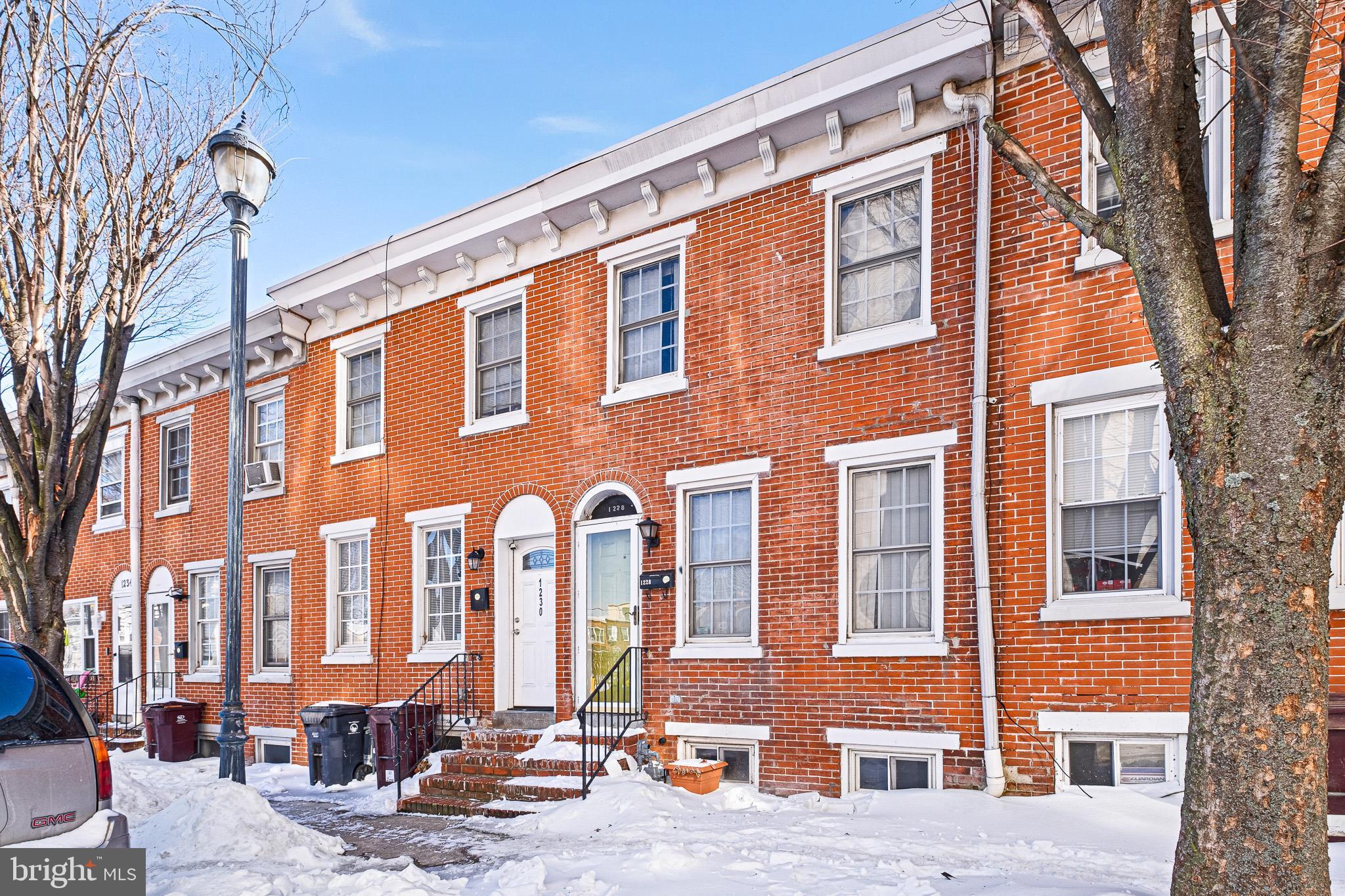 1228 N WALNUT STREET