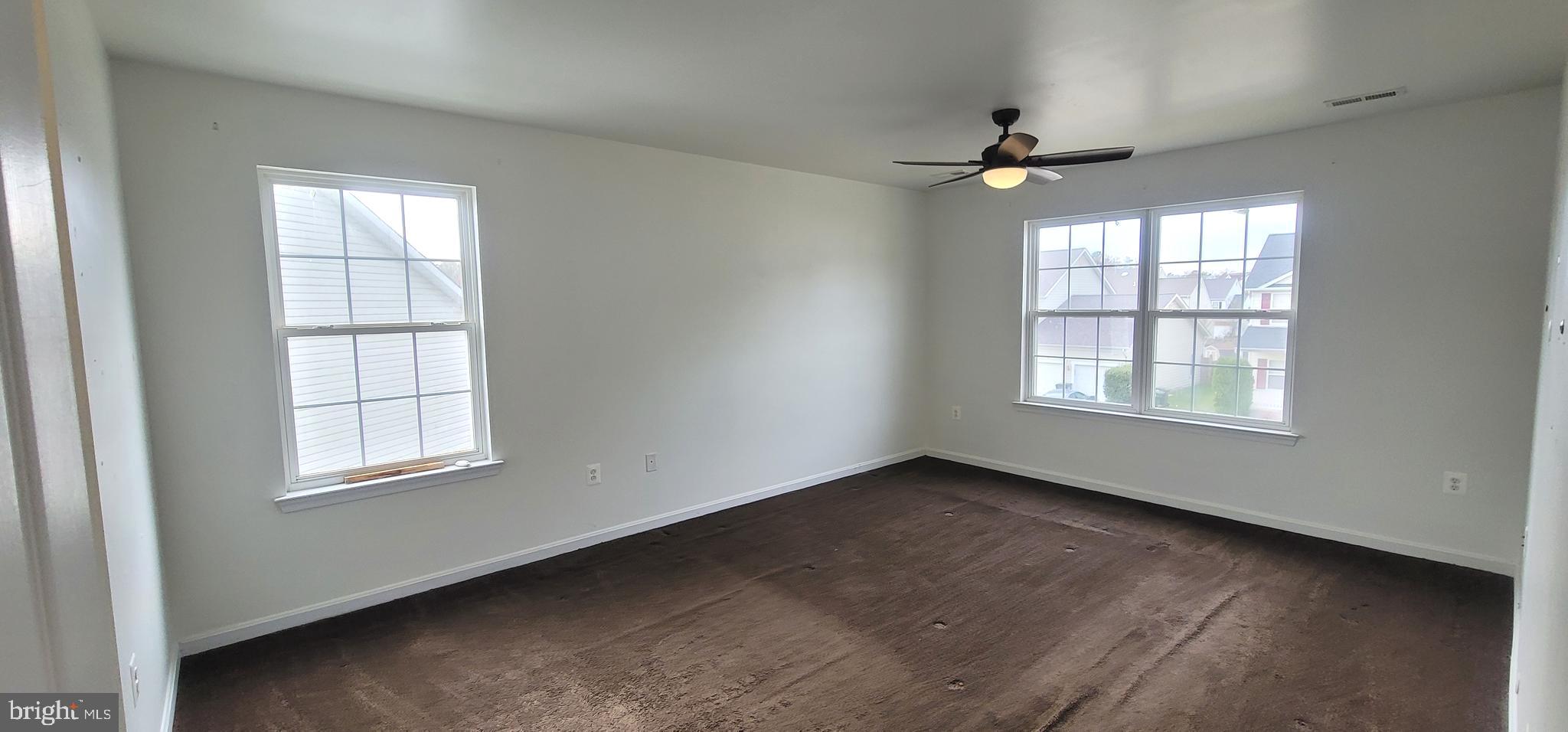 WESTBURY PUB - Residential