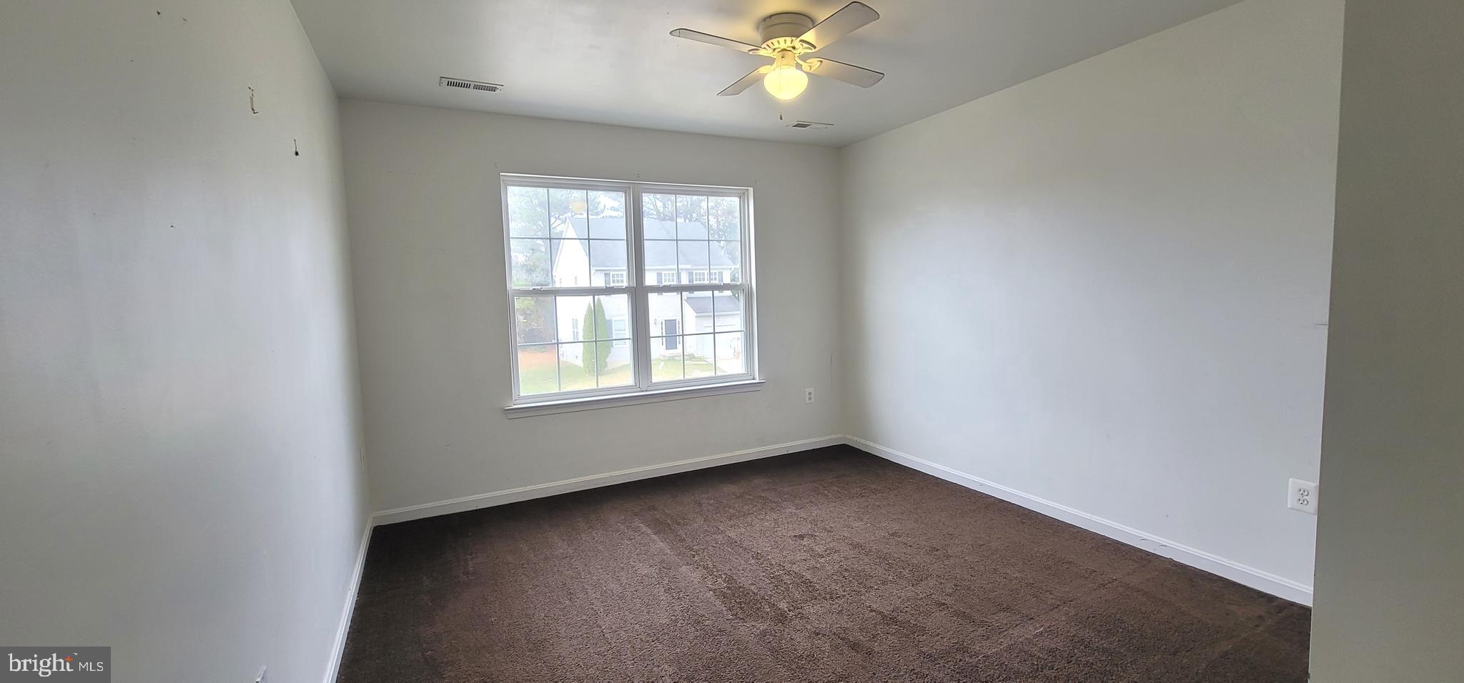 WESTBURY PUB - Residential