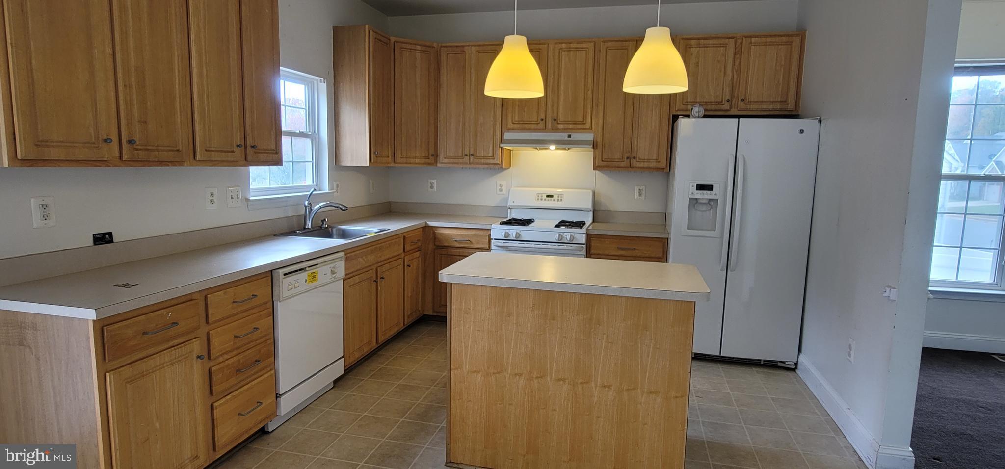 WESTBURY PUB - Residential