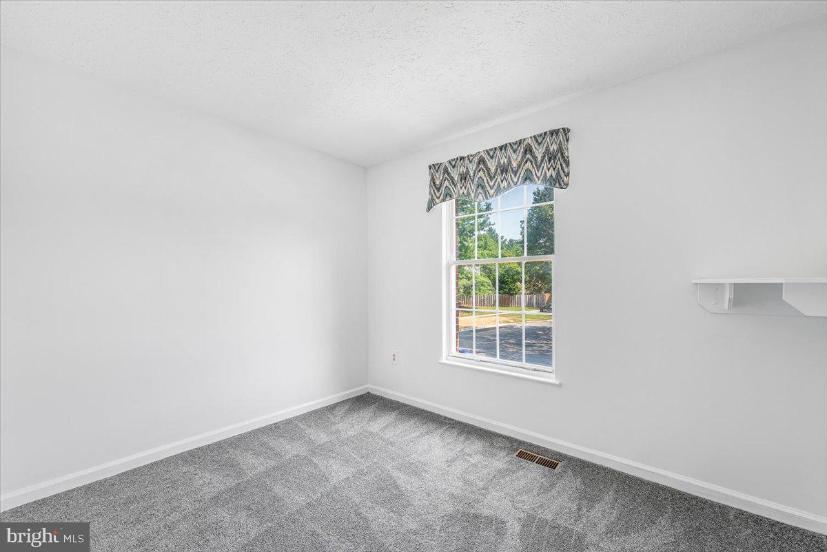 FREDERICKTOWNE VILLAGE - Residential Lease