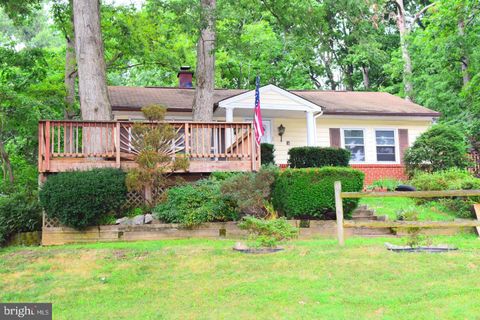 7201 BARRY ROAD ALEXANDRIA VA 22315