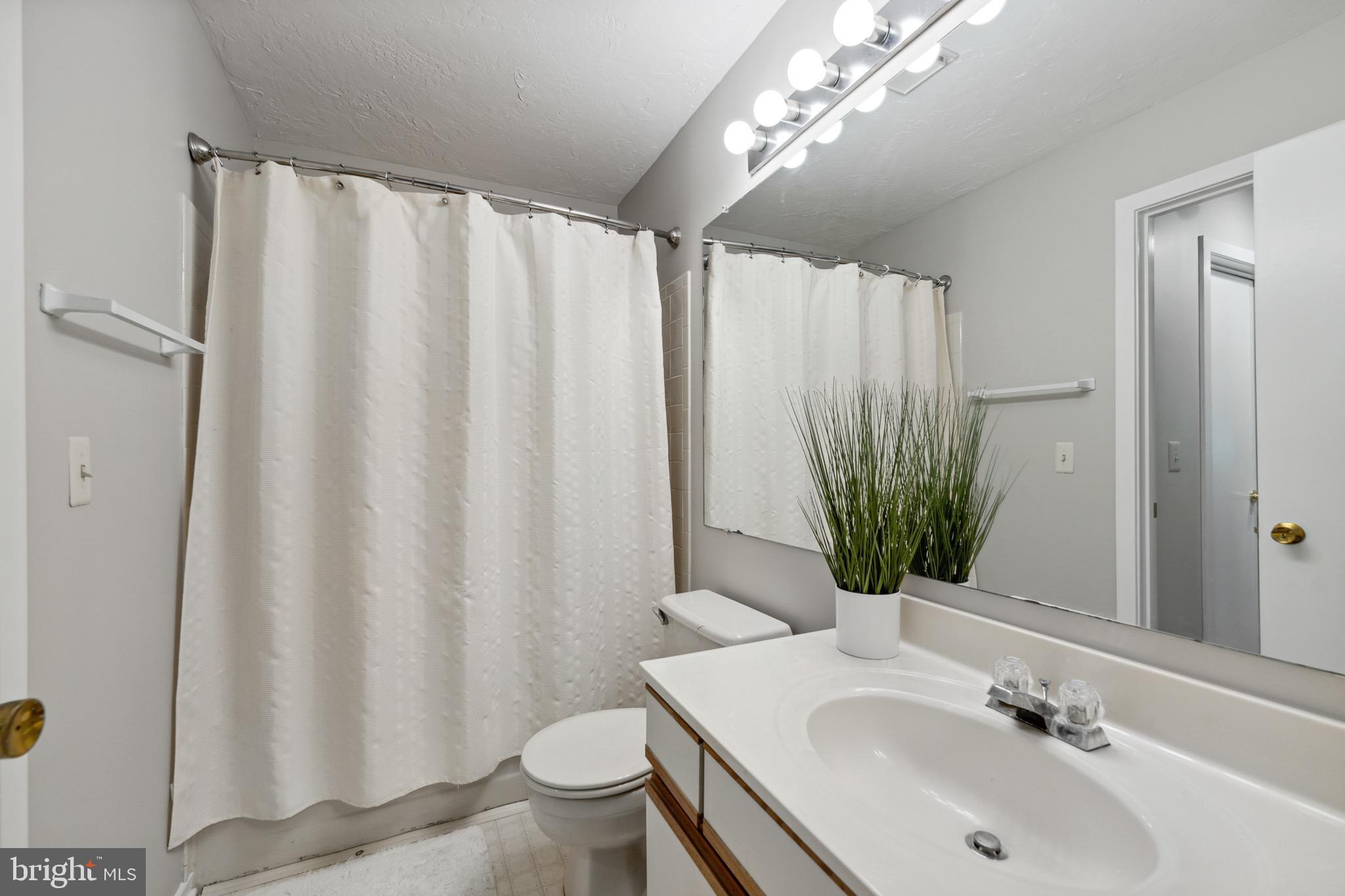 SUMMERRIDGE - Residential