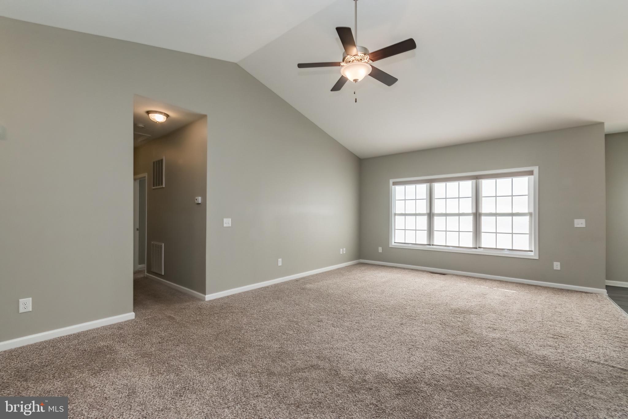 VINEYARDS - Residential