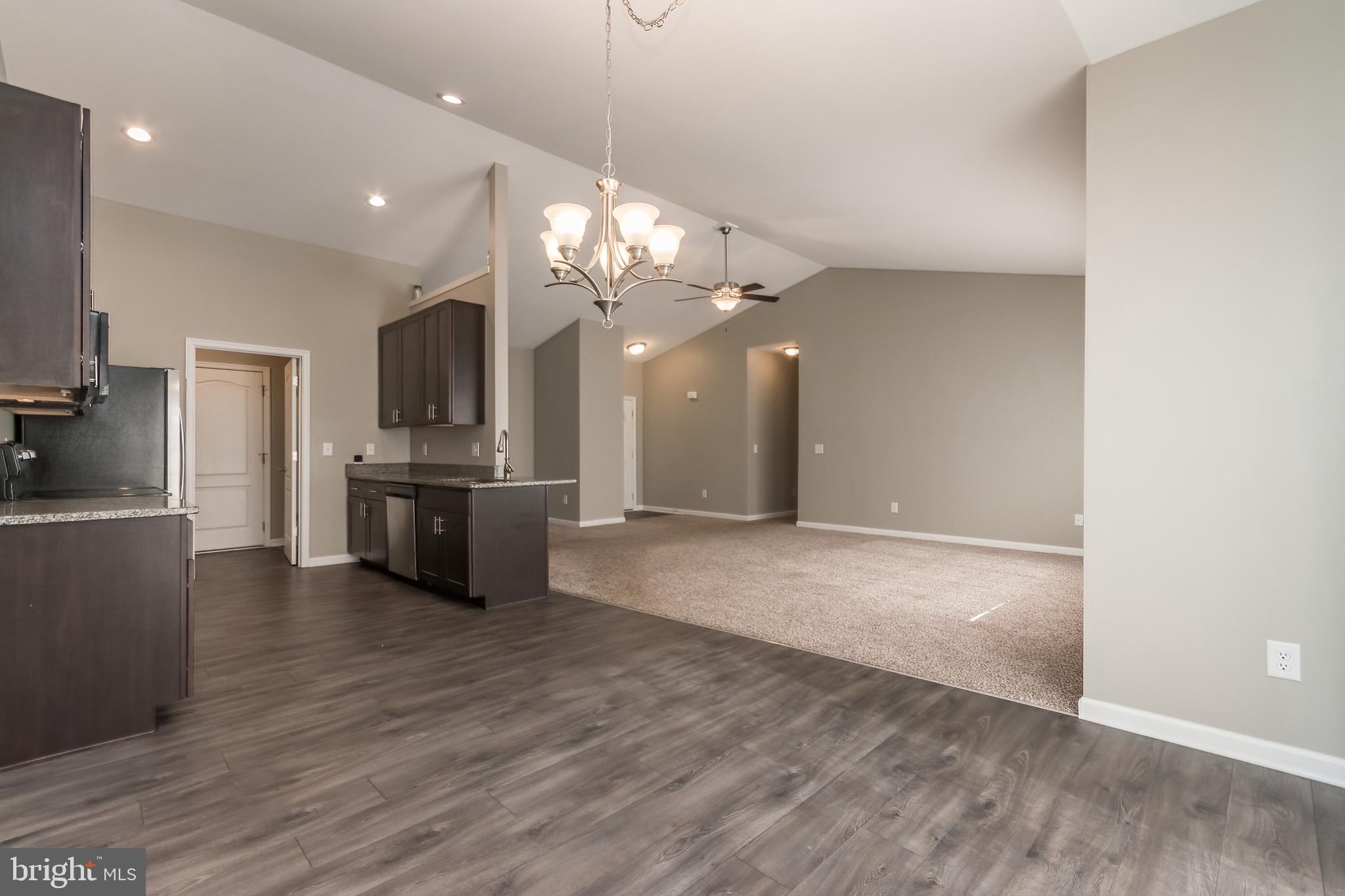 VINEYARDS - Residential