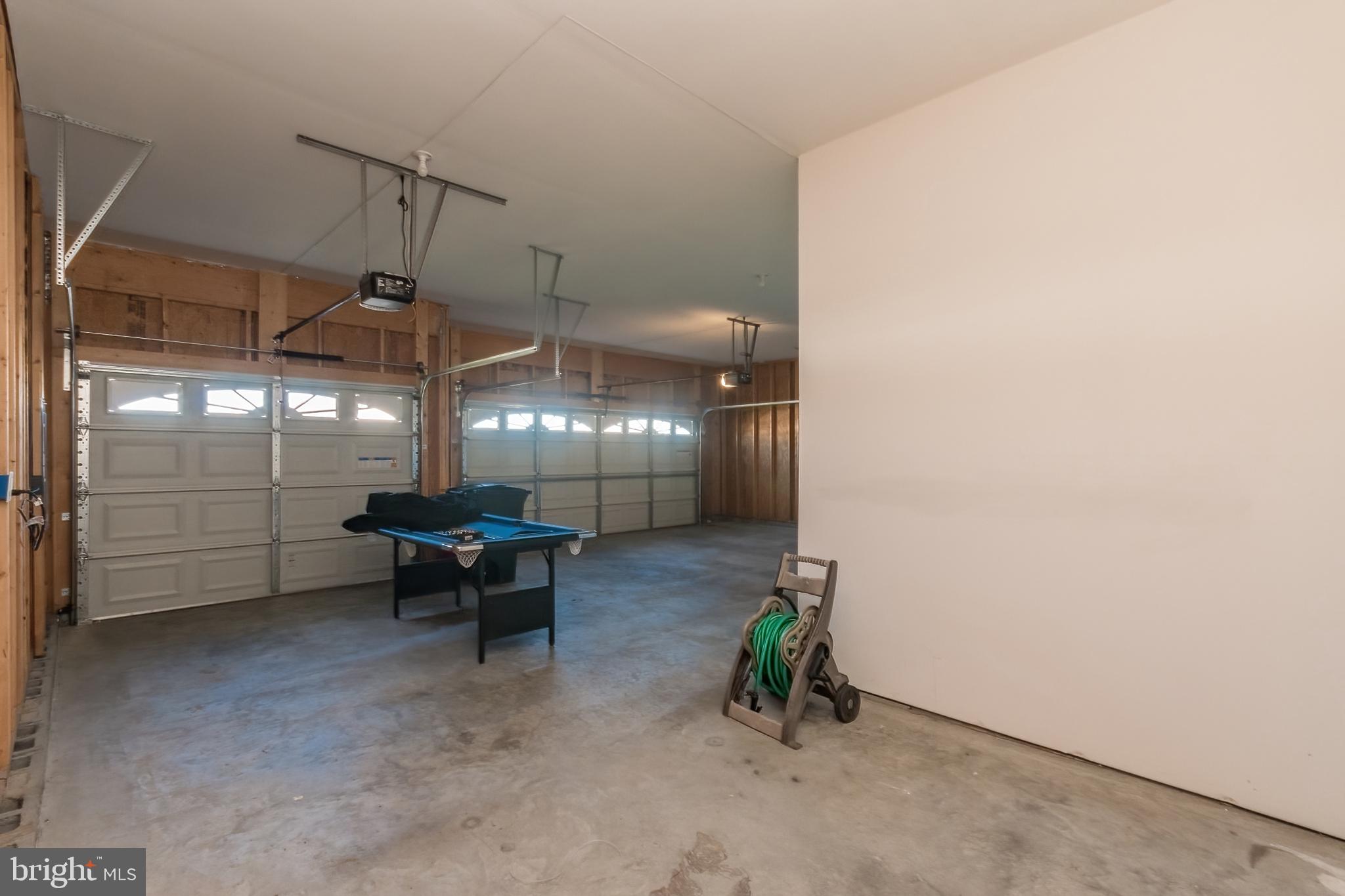 VINEYARDS - Residential