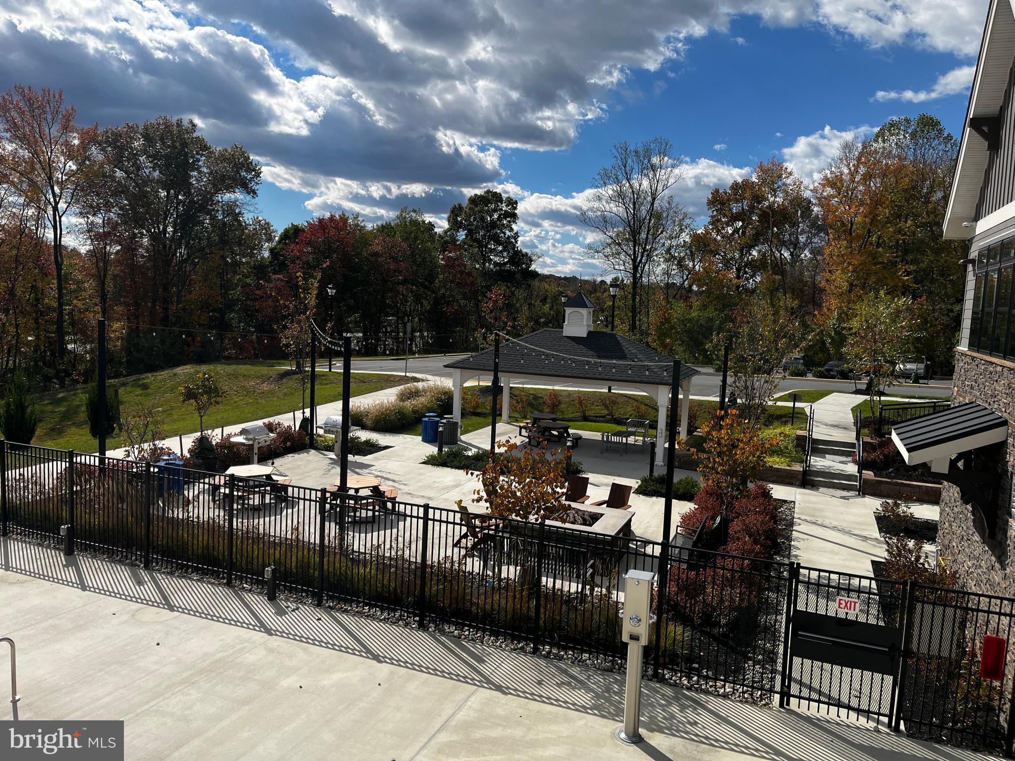 CEDAR HILL - Residential