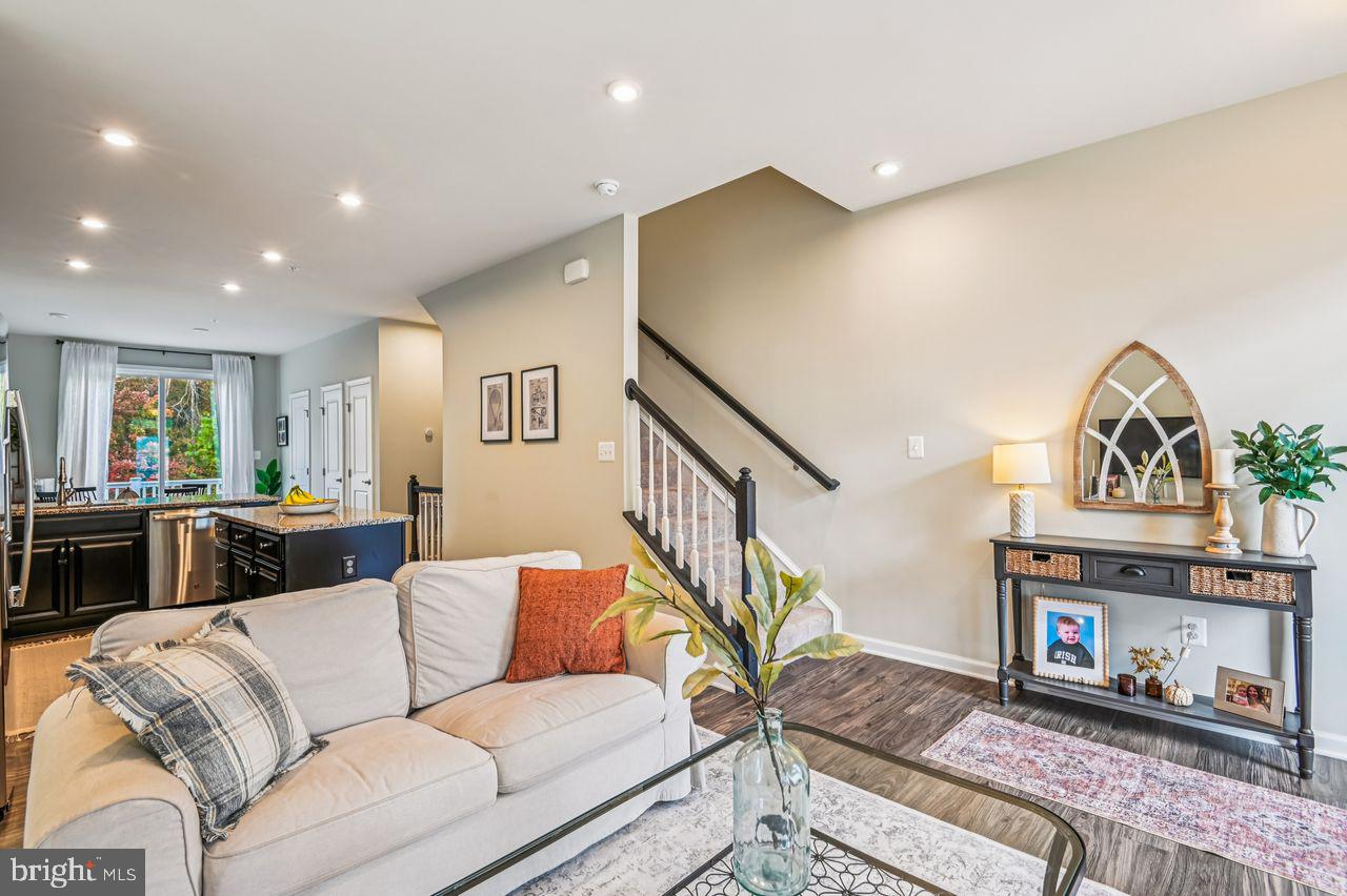 CEDAR HILL - Residential
