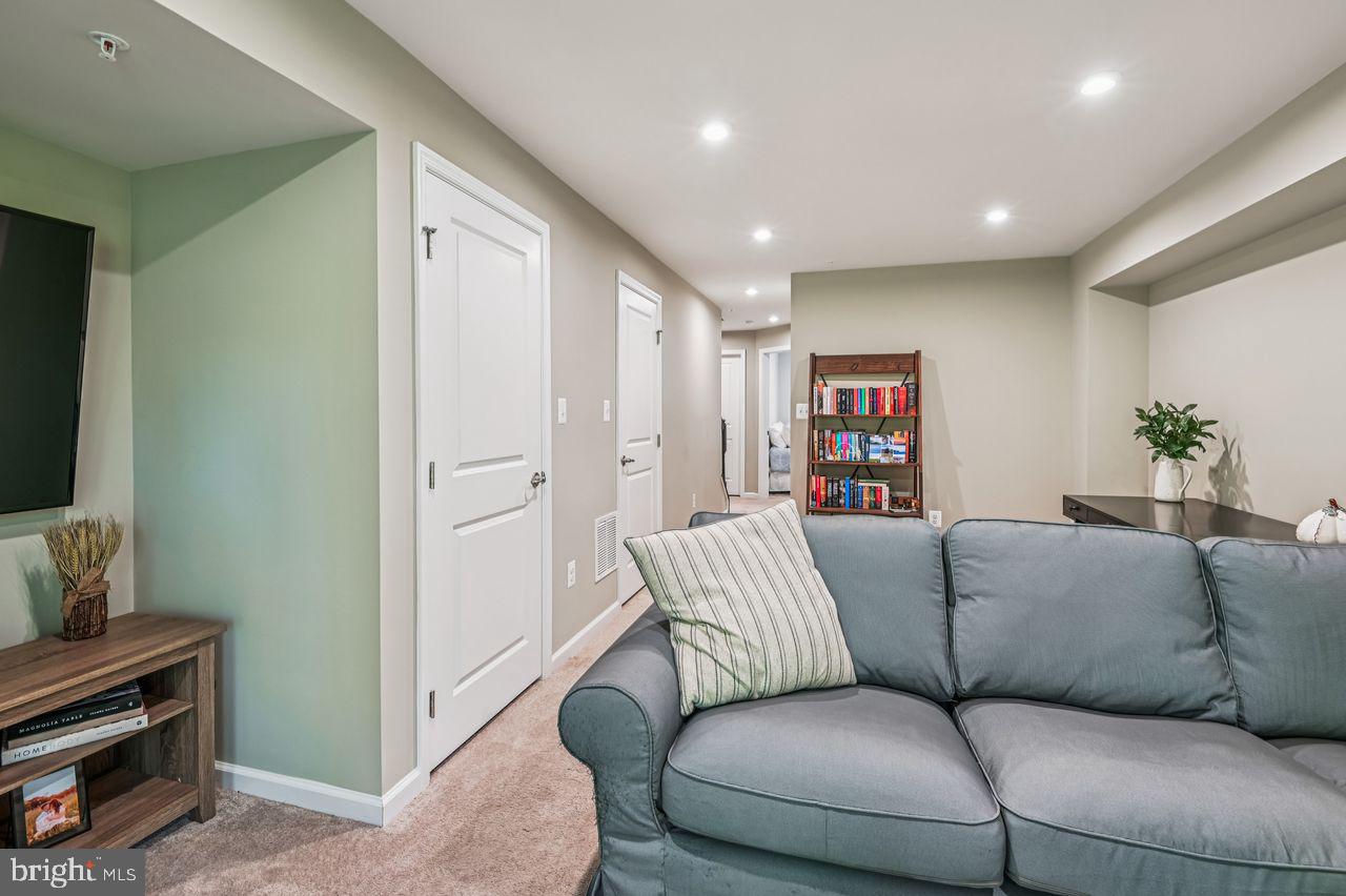 CEDAR HILL - Residential