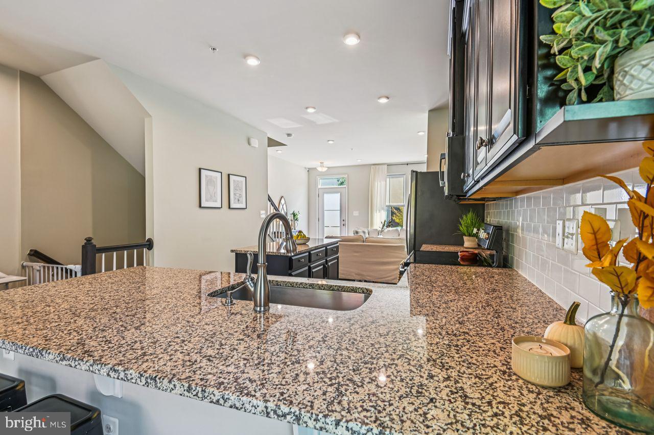 CEDAR HILL - Residential
