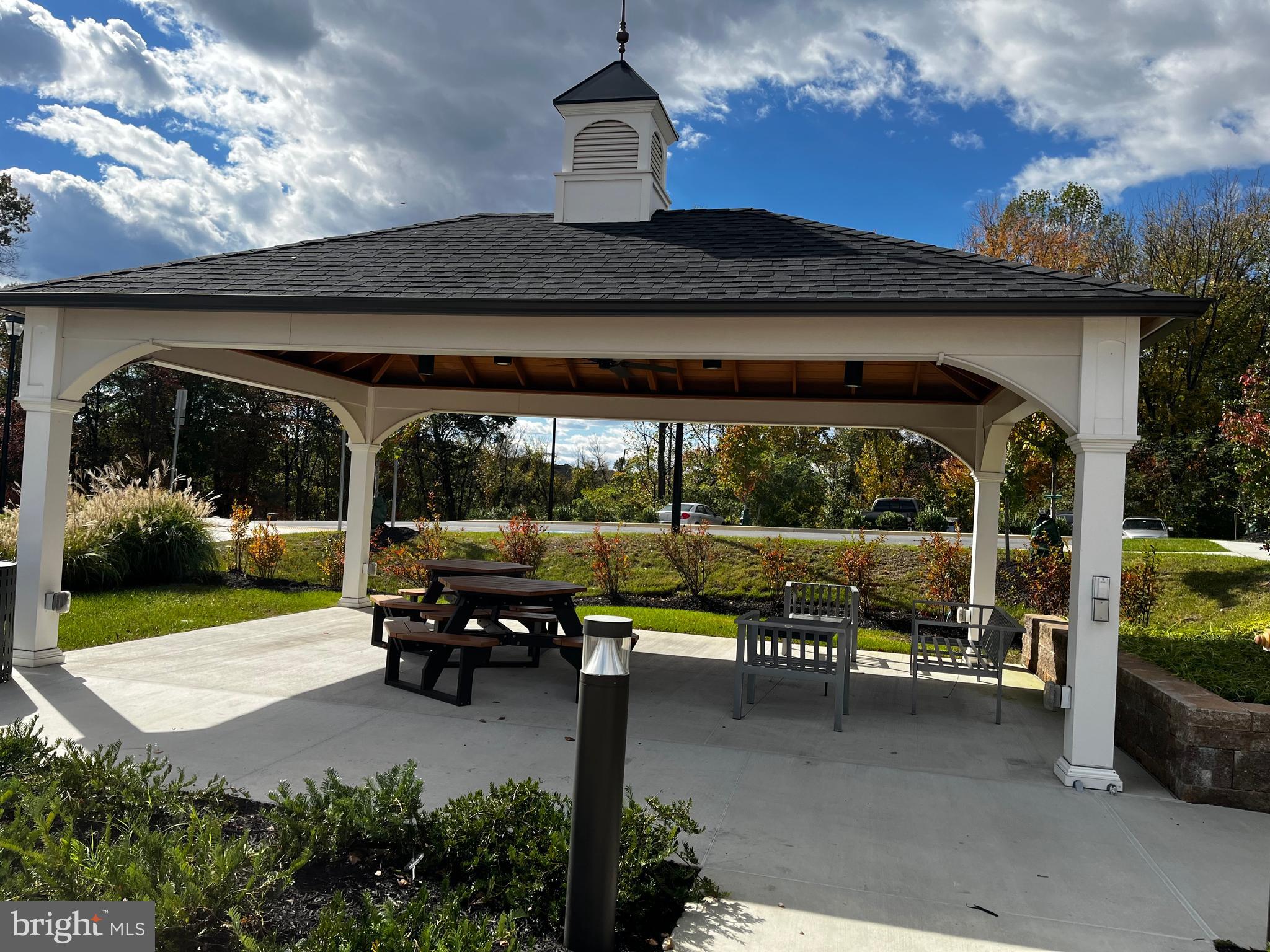 CEDAR HILL - Residential