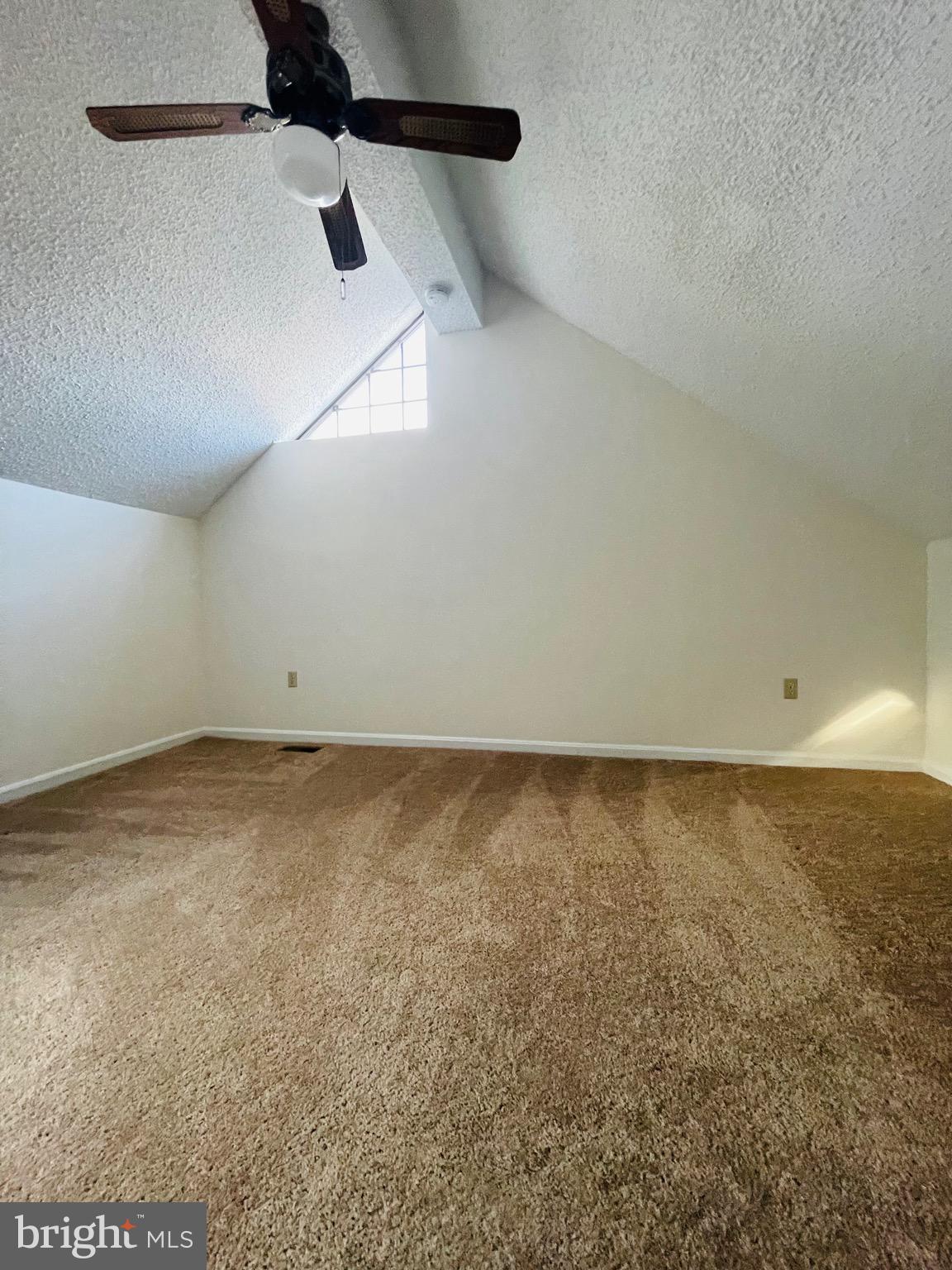 THE TIERS OF LAUREL LAKE - Residential Lease