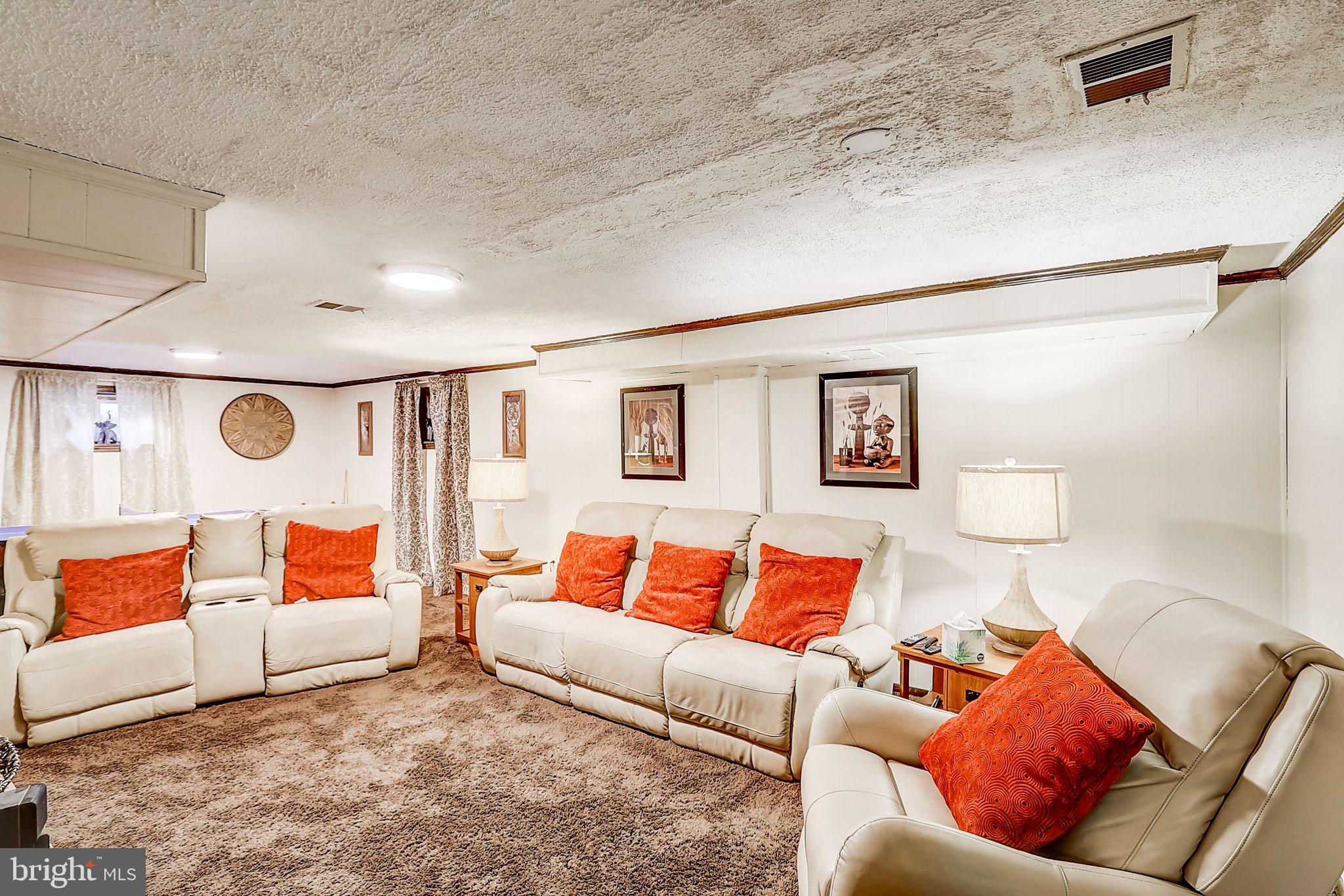 CROSIER GARDENS - Residential