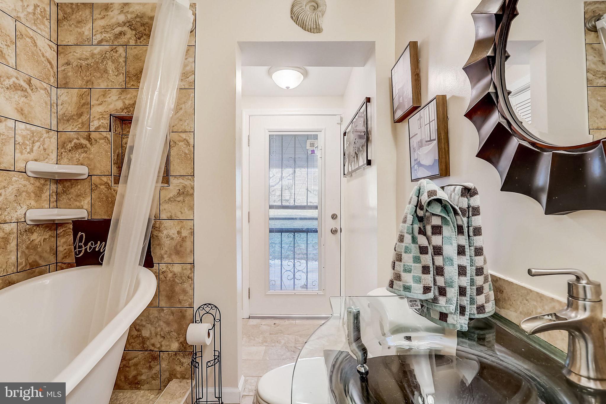 CROSIER GARDENS - Residential