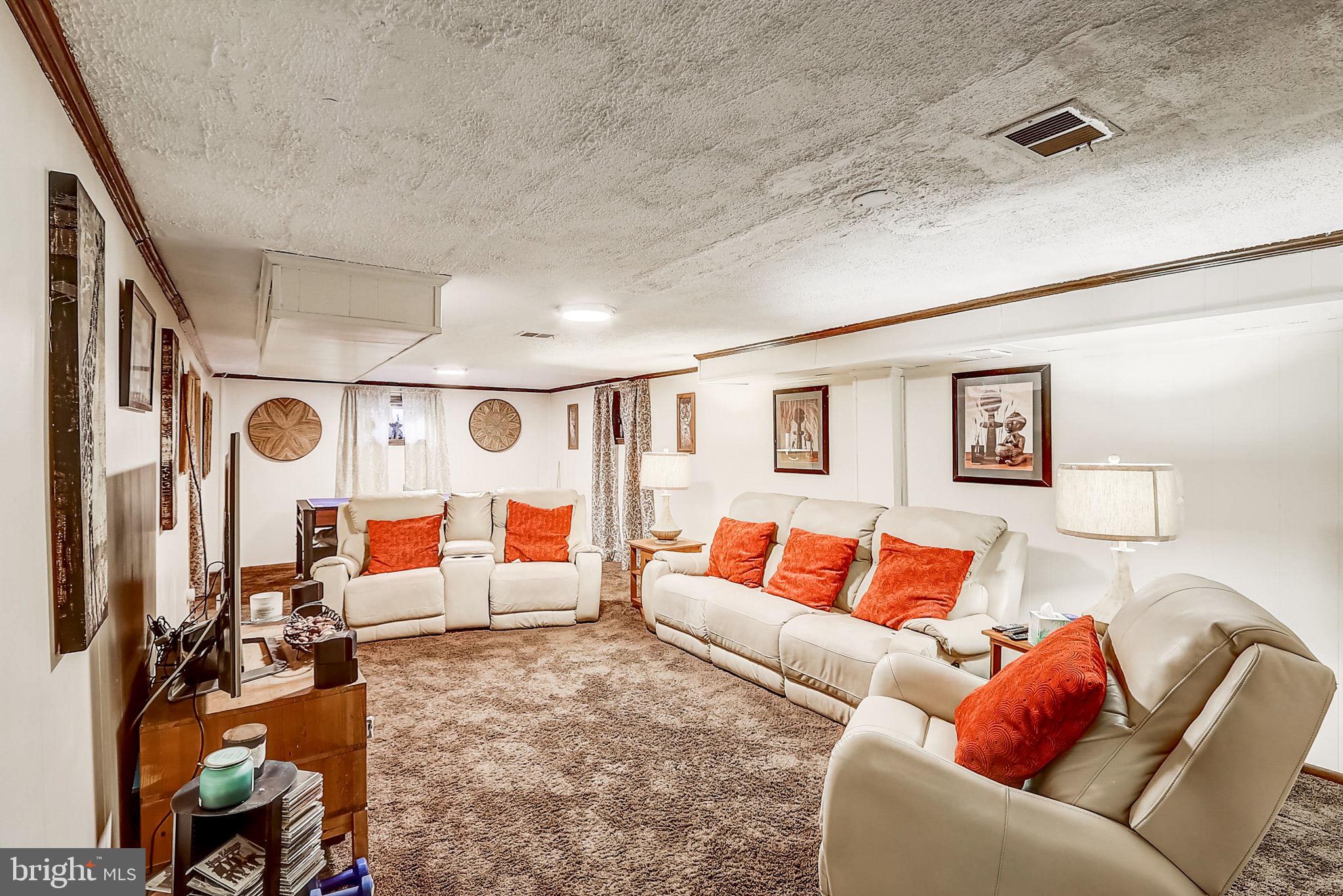 CROSIER GARDENS - Residential