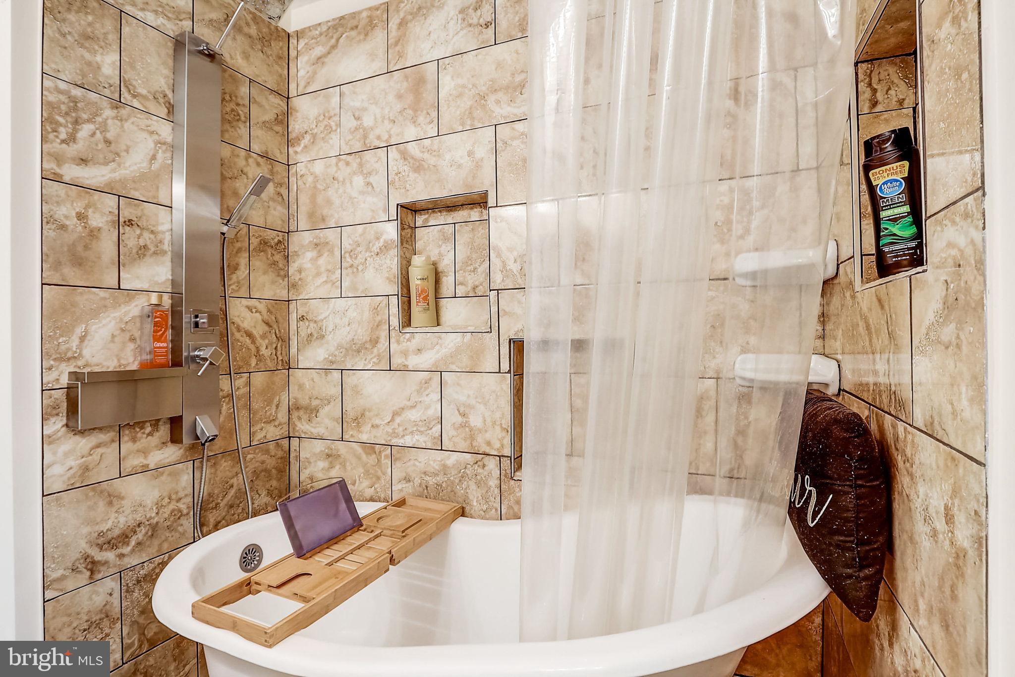 CROSIER GARDENS - Residential