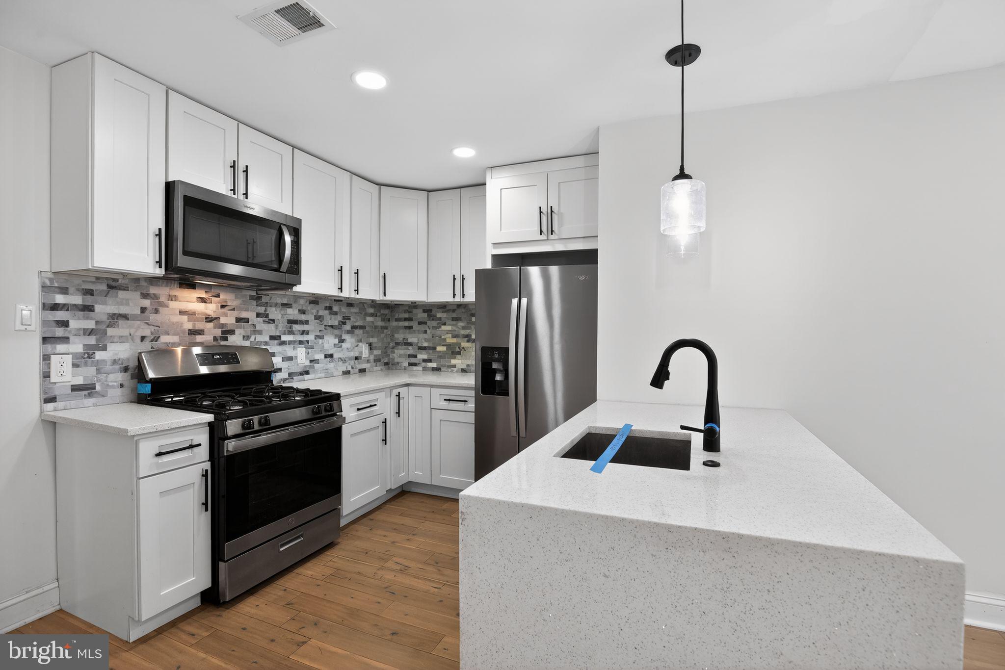 GREGORY FARMS - Residential